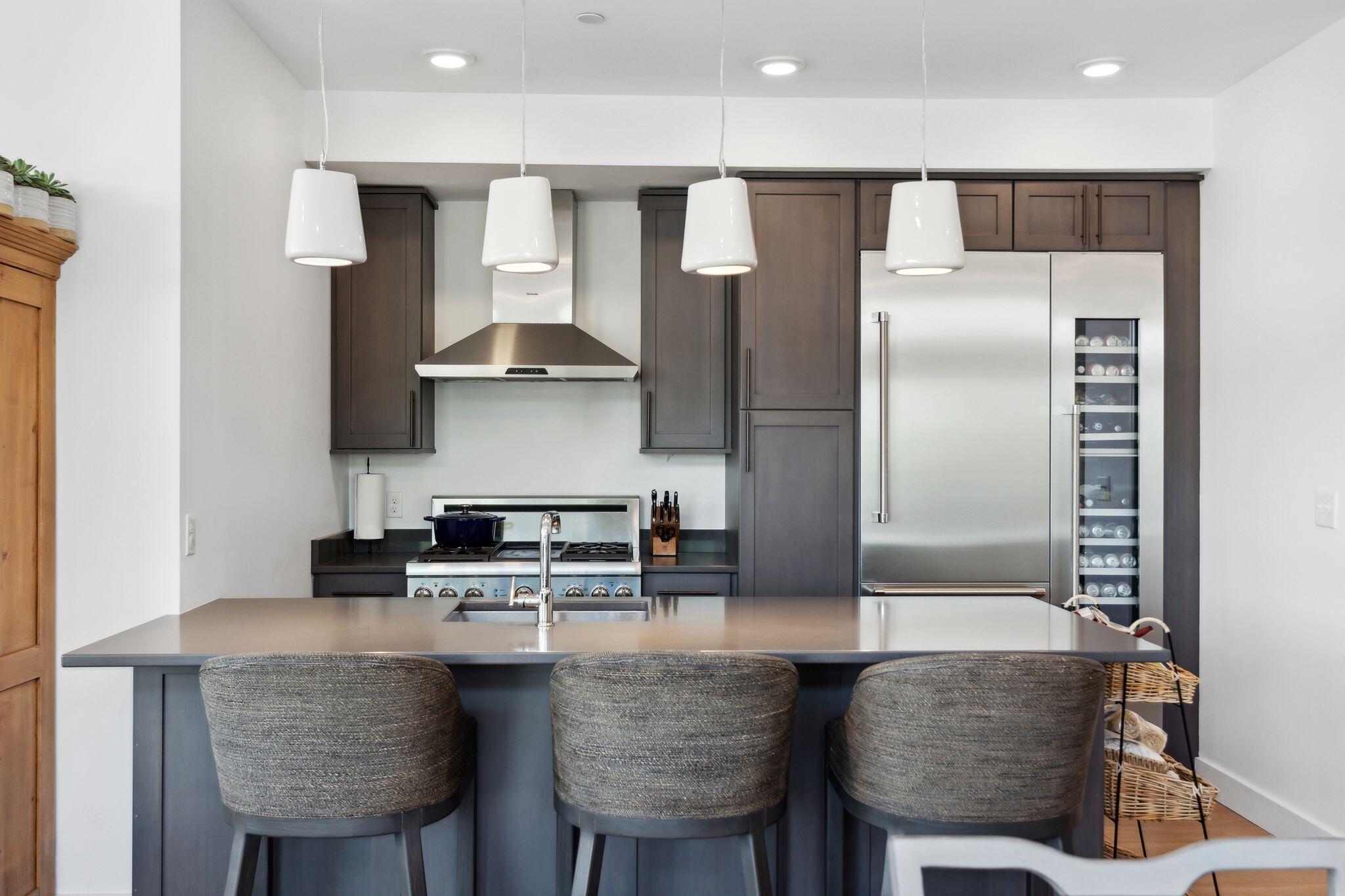 185 Fore Street, 201