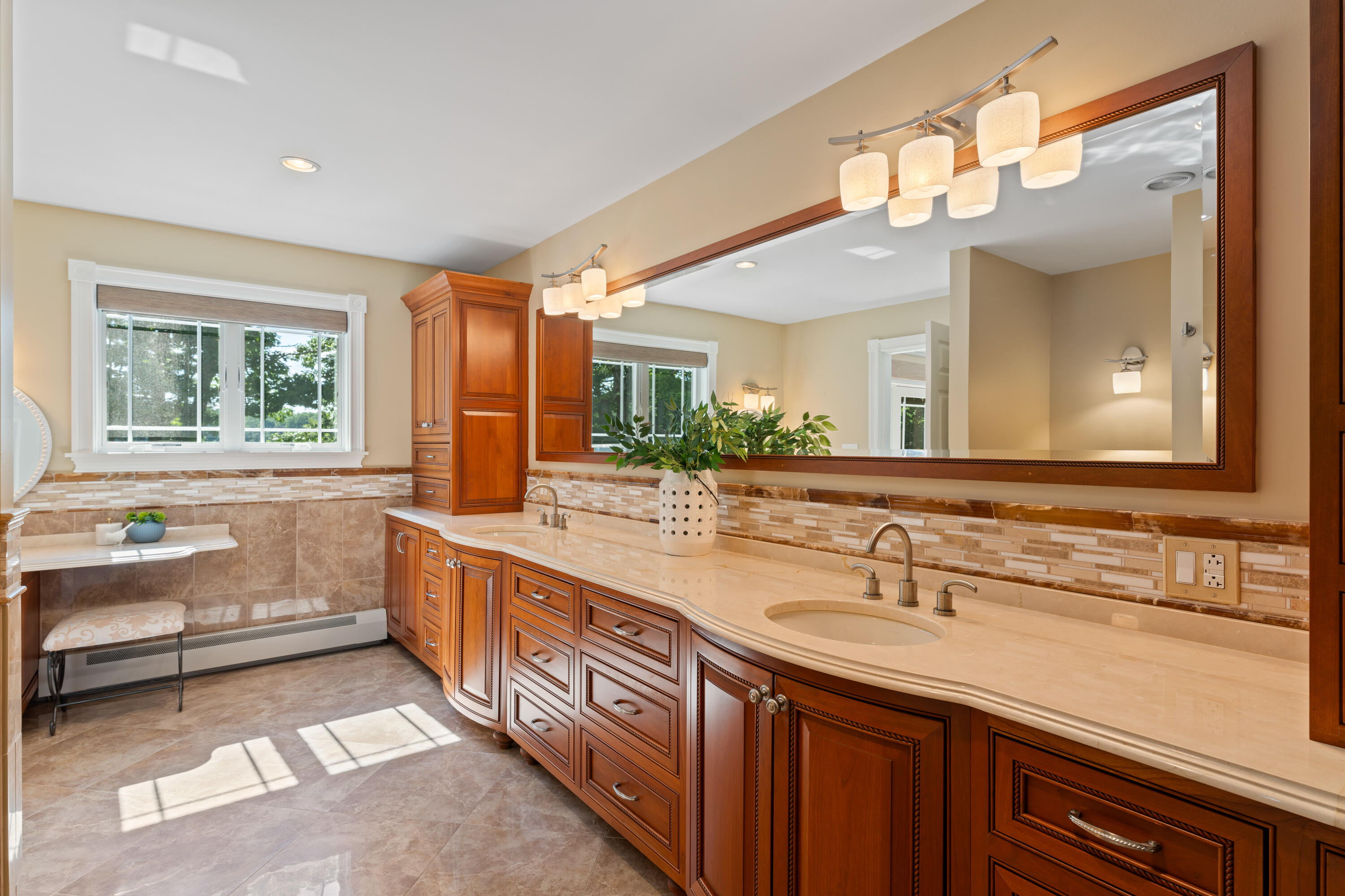 187 Doughty Point Road