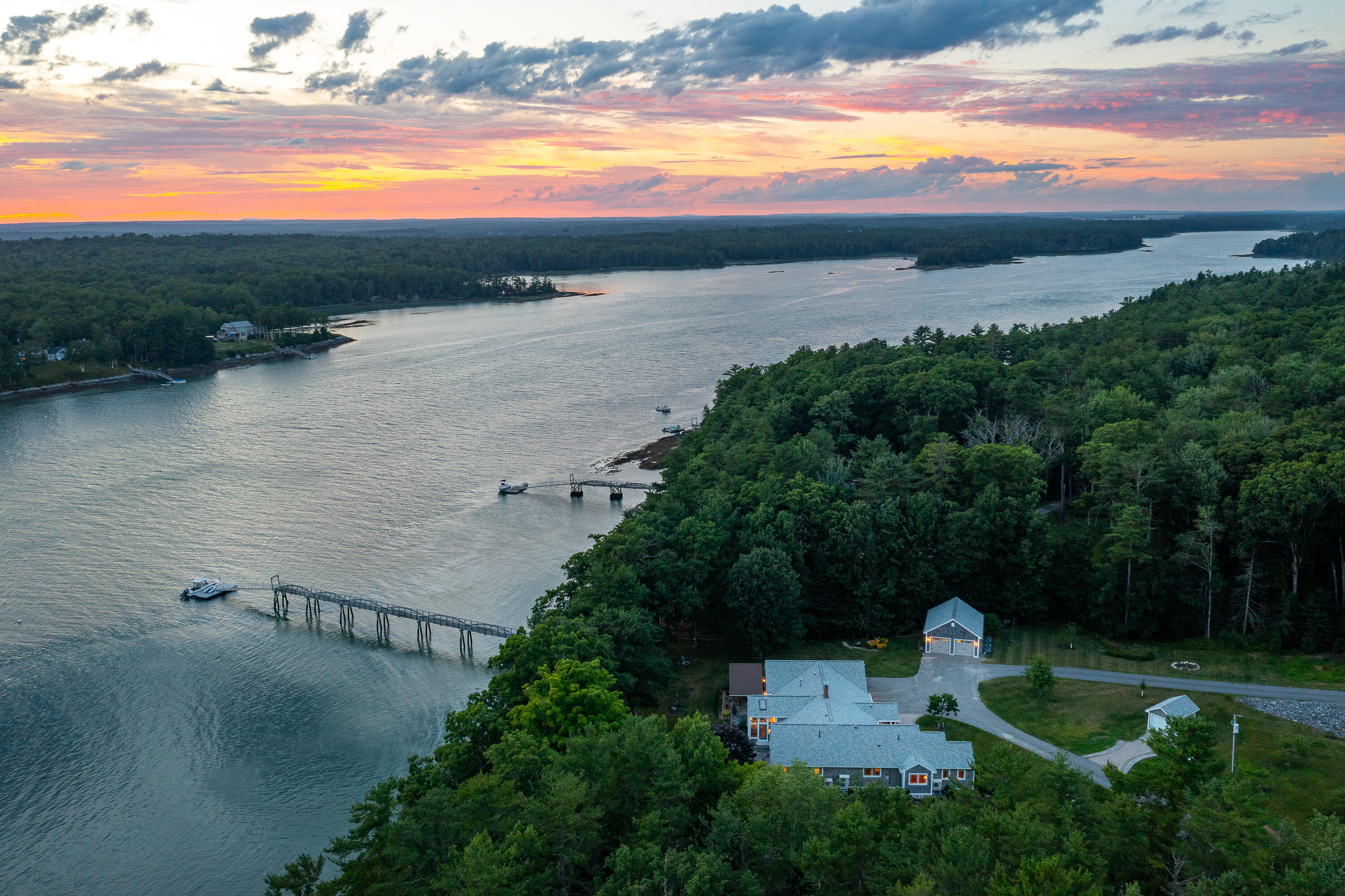 187 Doughty Point Road
