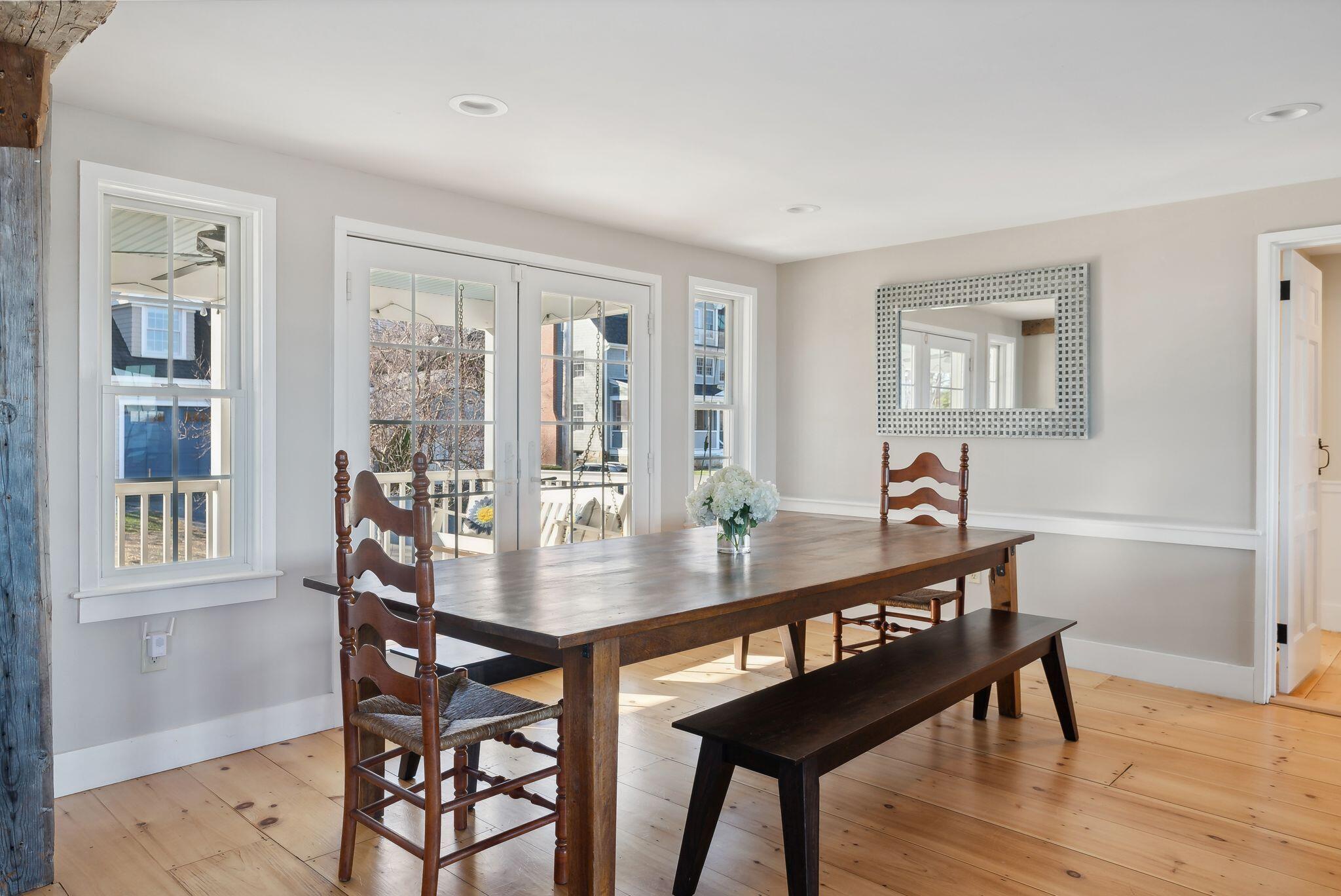 4 Garden Circle