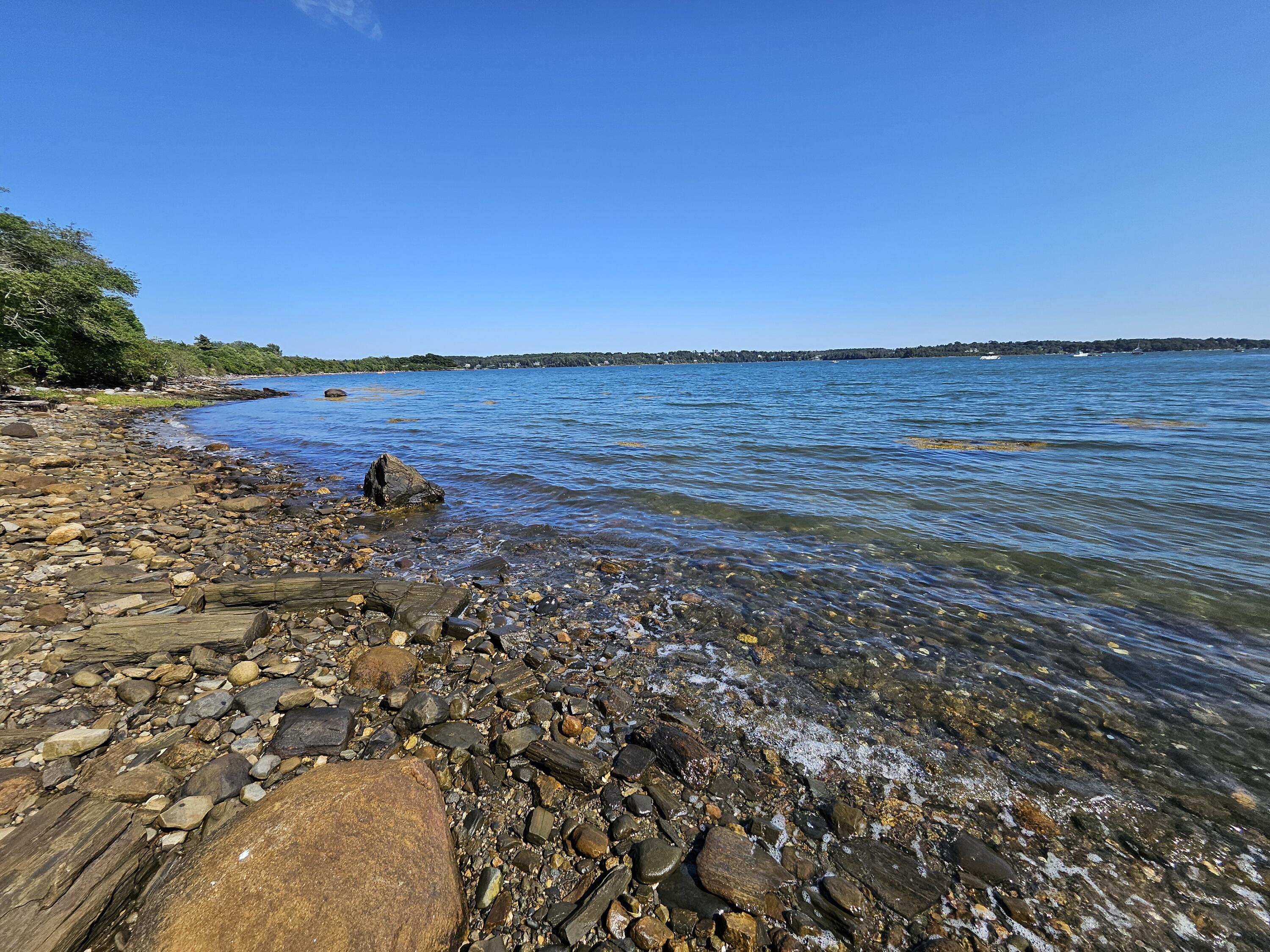 21 Green Meadows Road