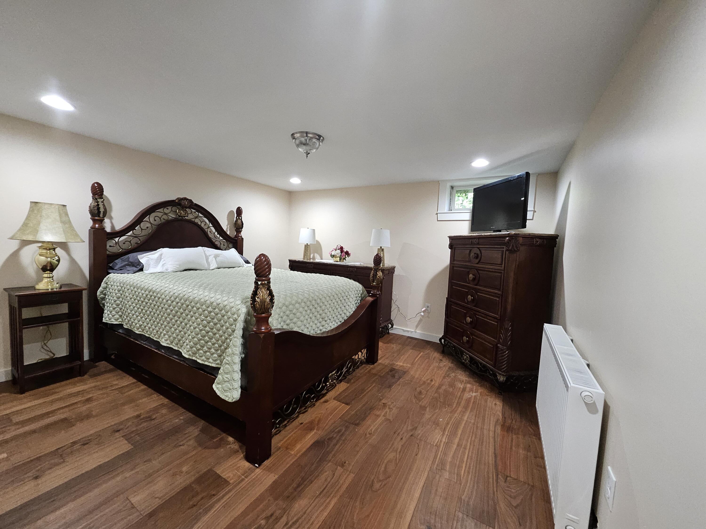 21 Green Meadows Road