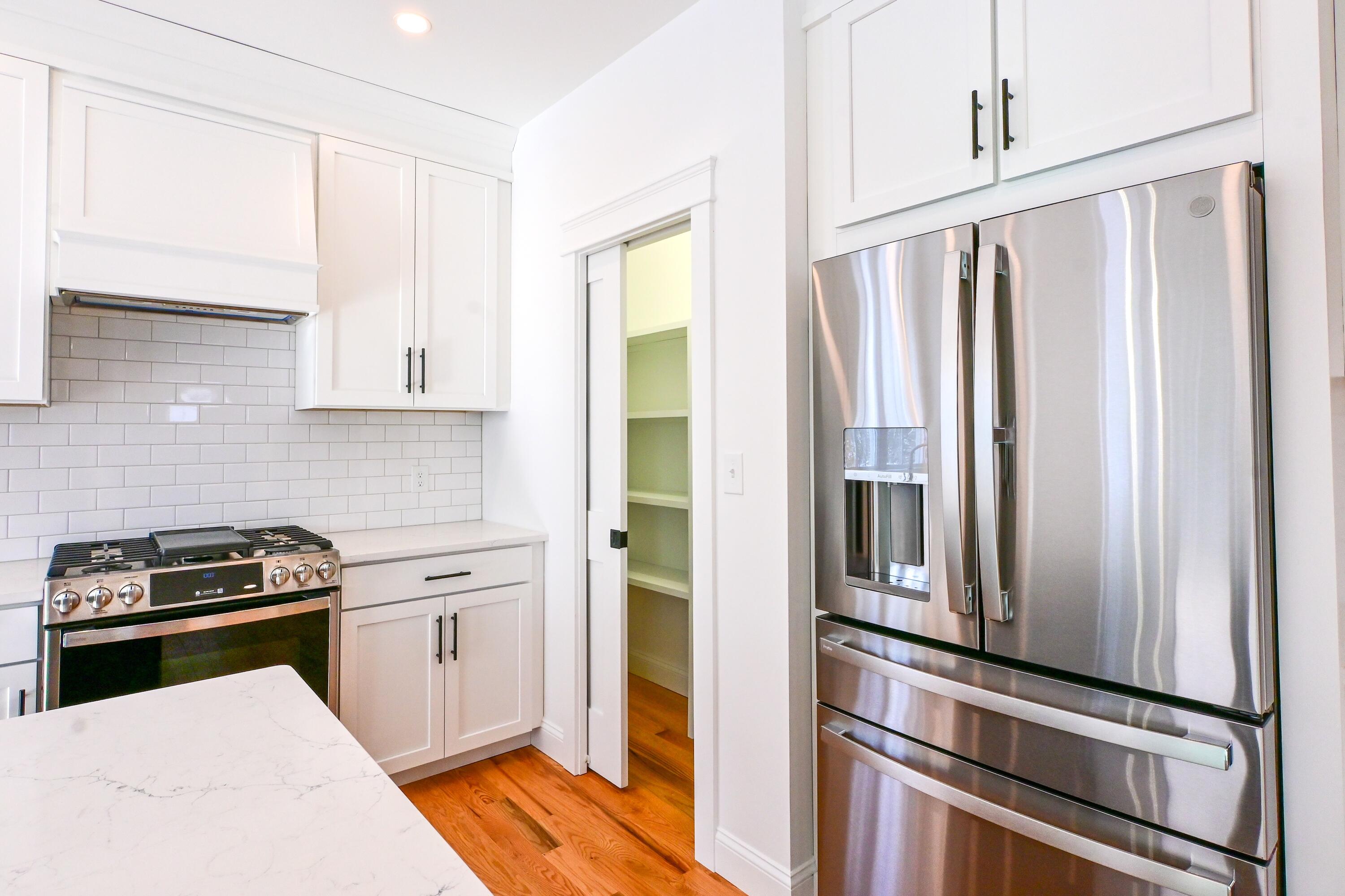 18 Holbrook Farms Way