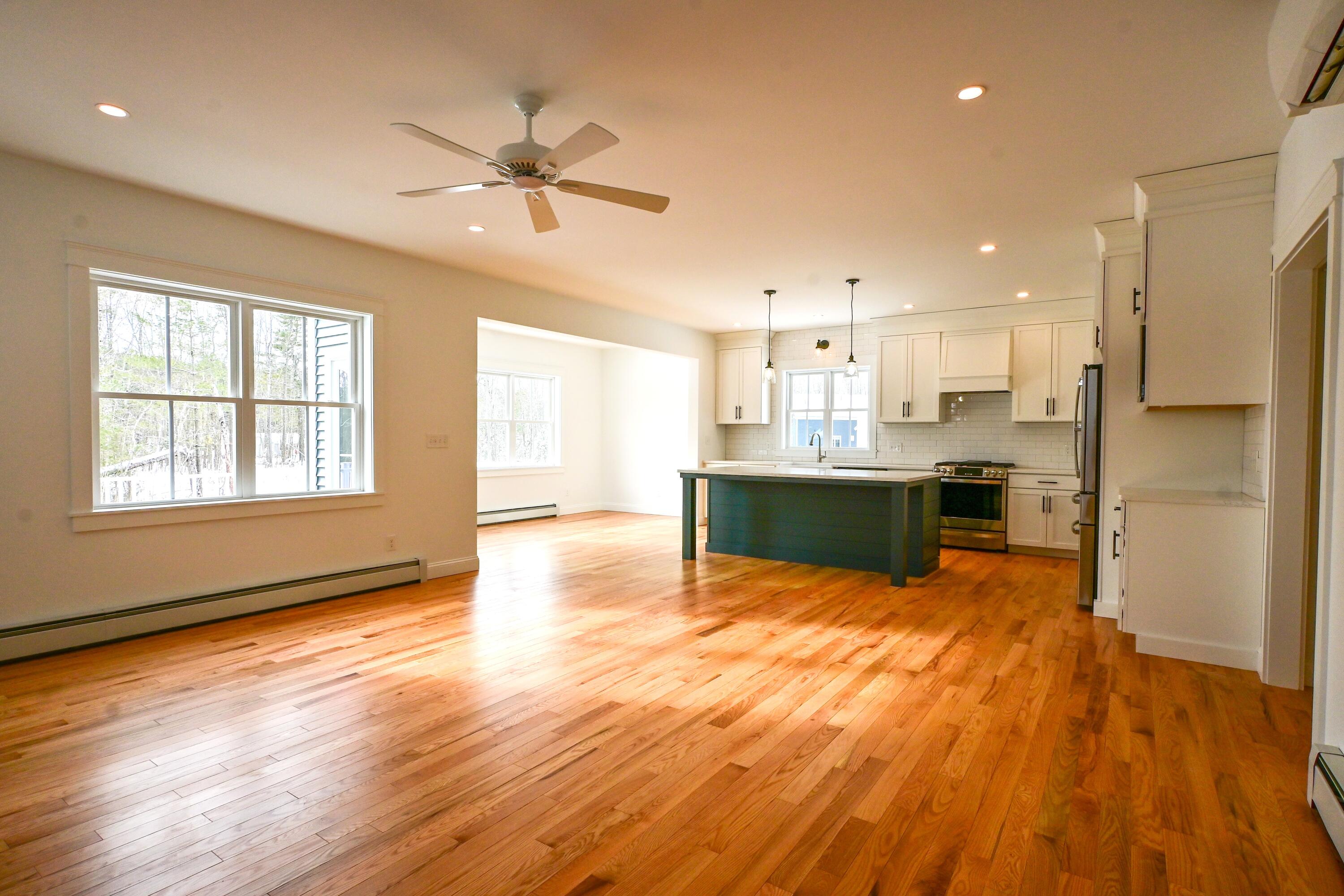 18 Holbrook Farms Way