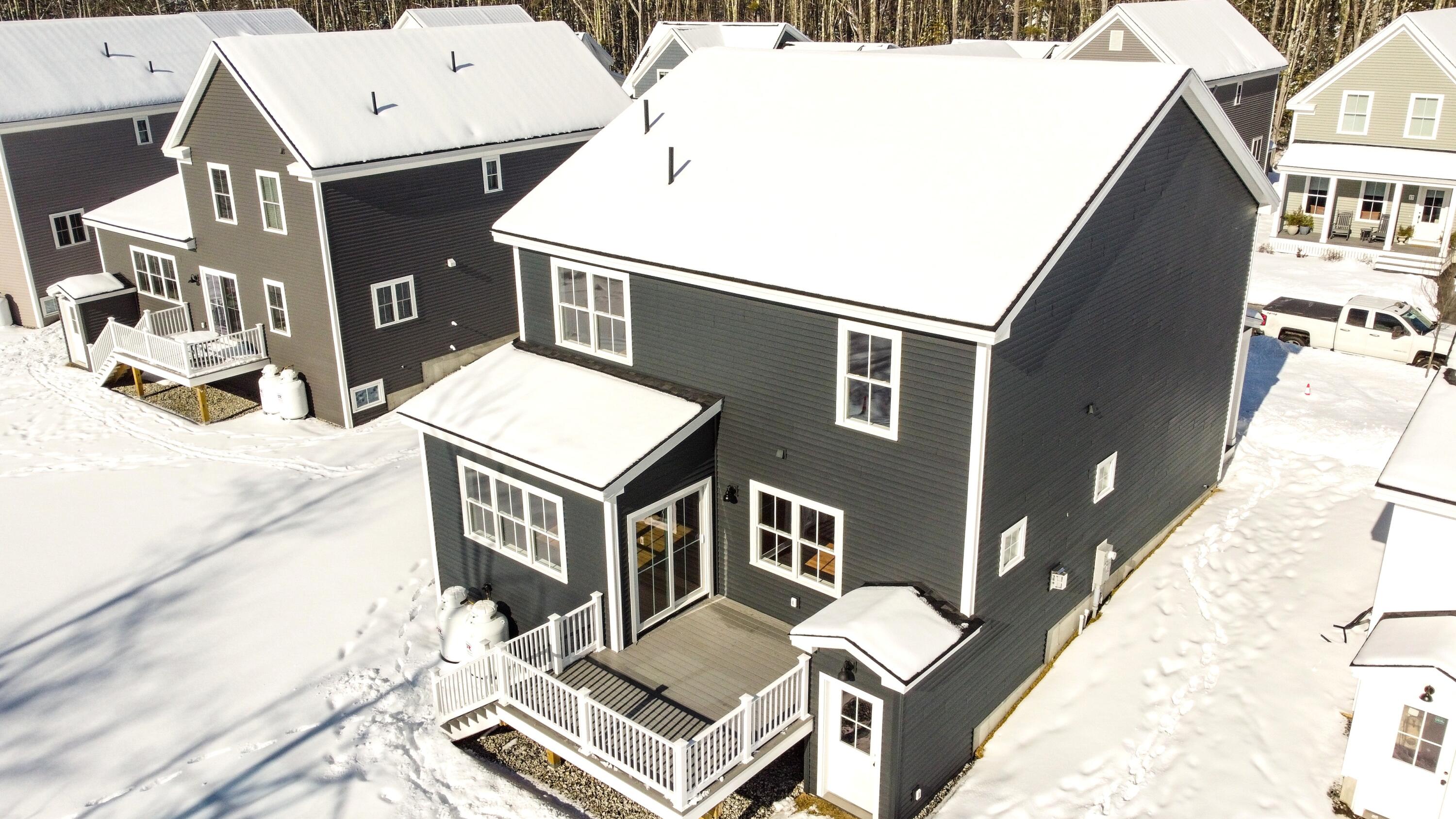 18 Holbrook Farms Way