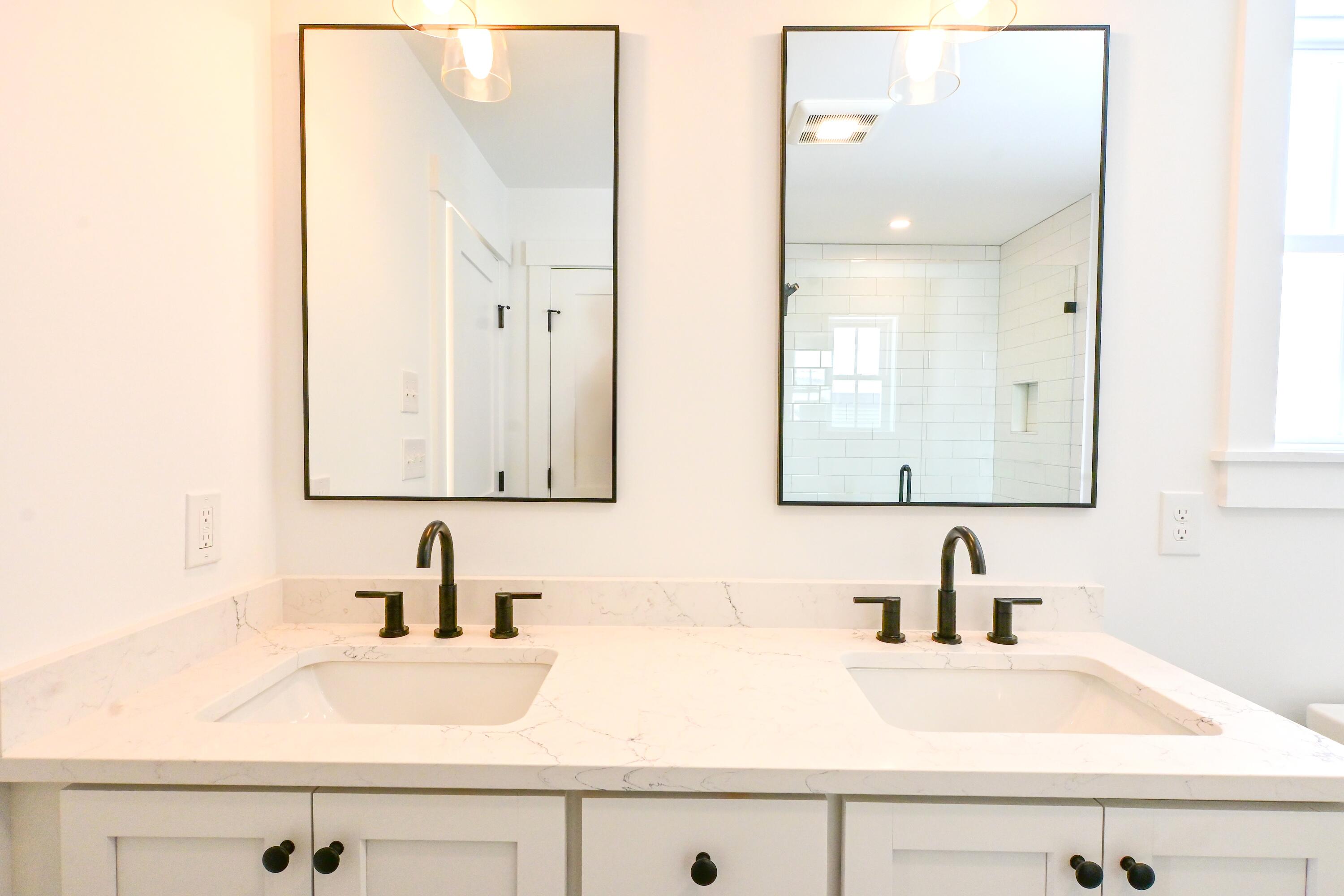 18 Holbrook Farms Way