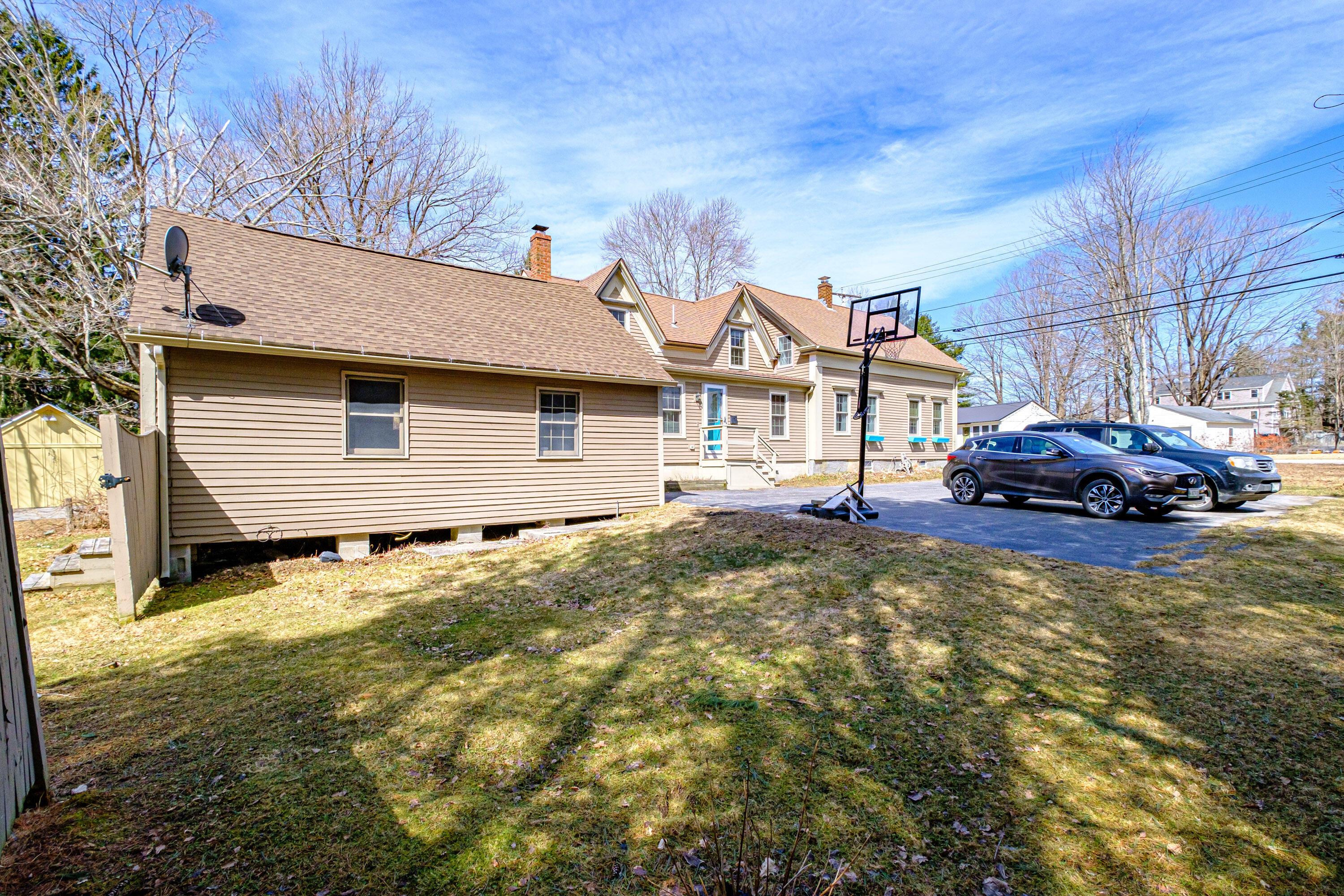 22 Willow Street