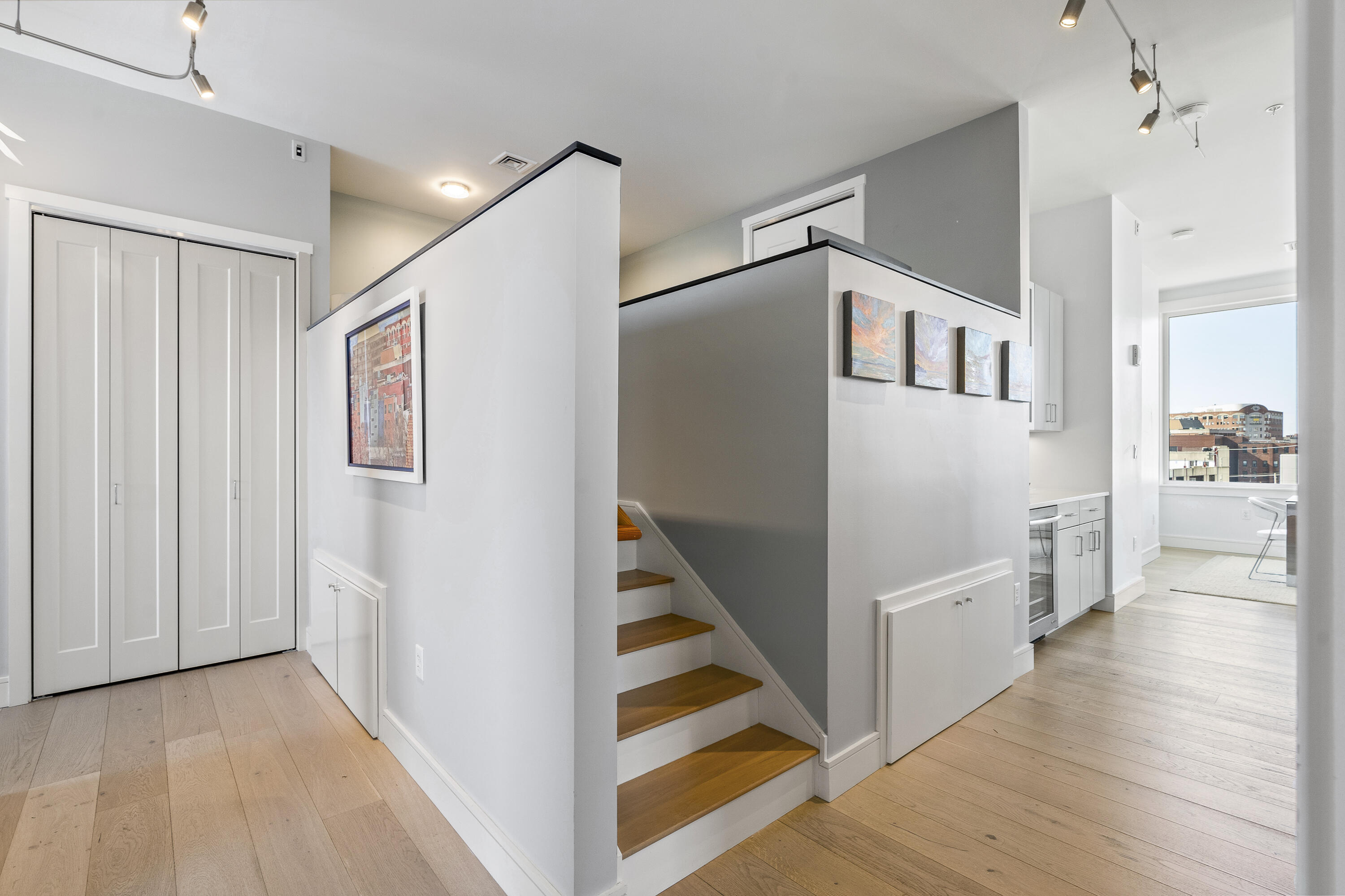 167 Newbury Street, 506