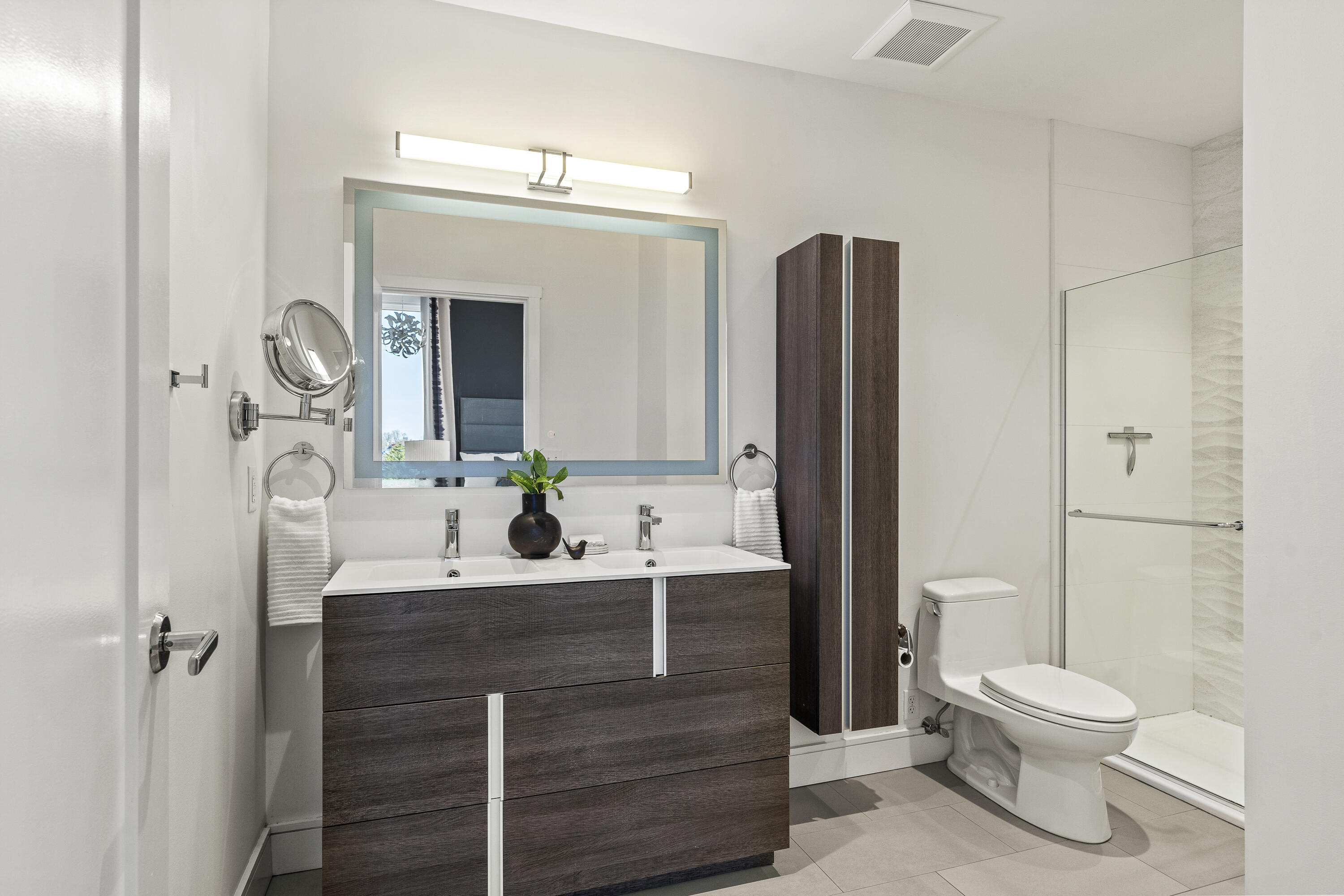 167 Newbury Street, 506