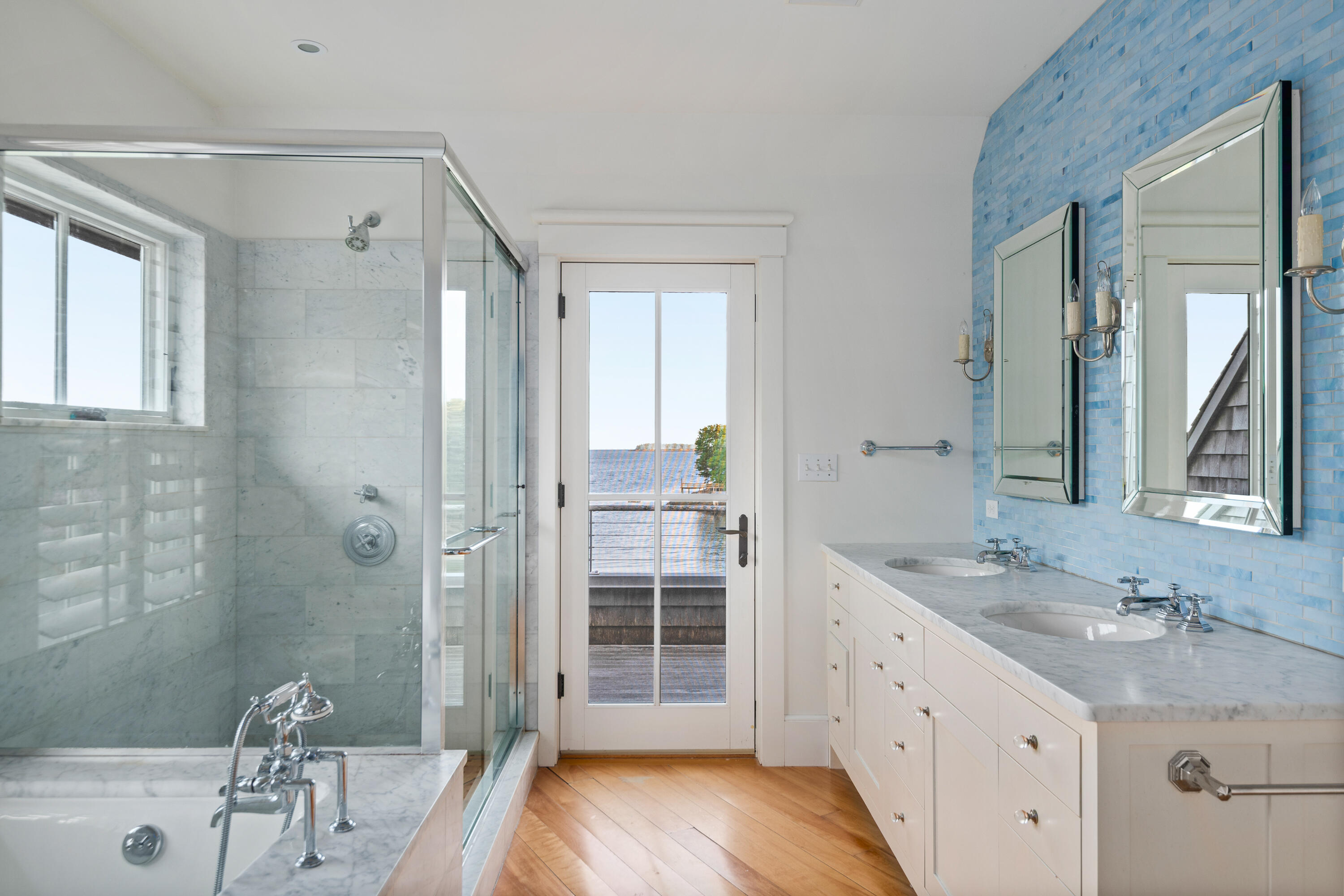 10 Cromwell Cove Road