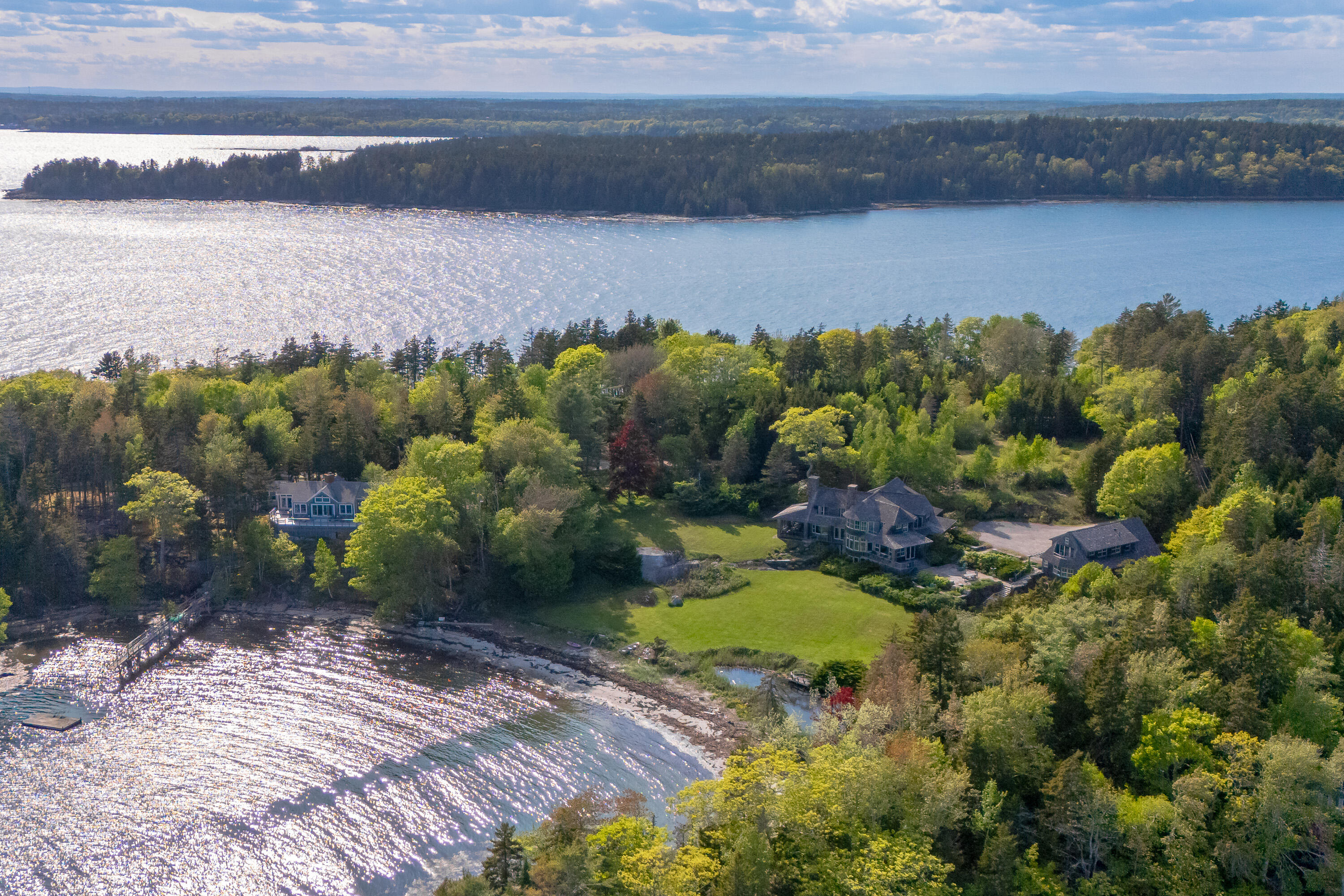 10 Cromwell Cove Road