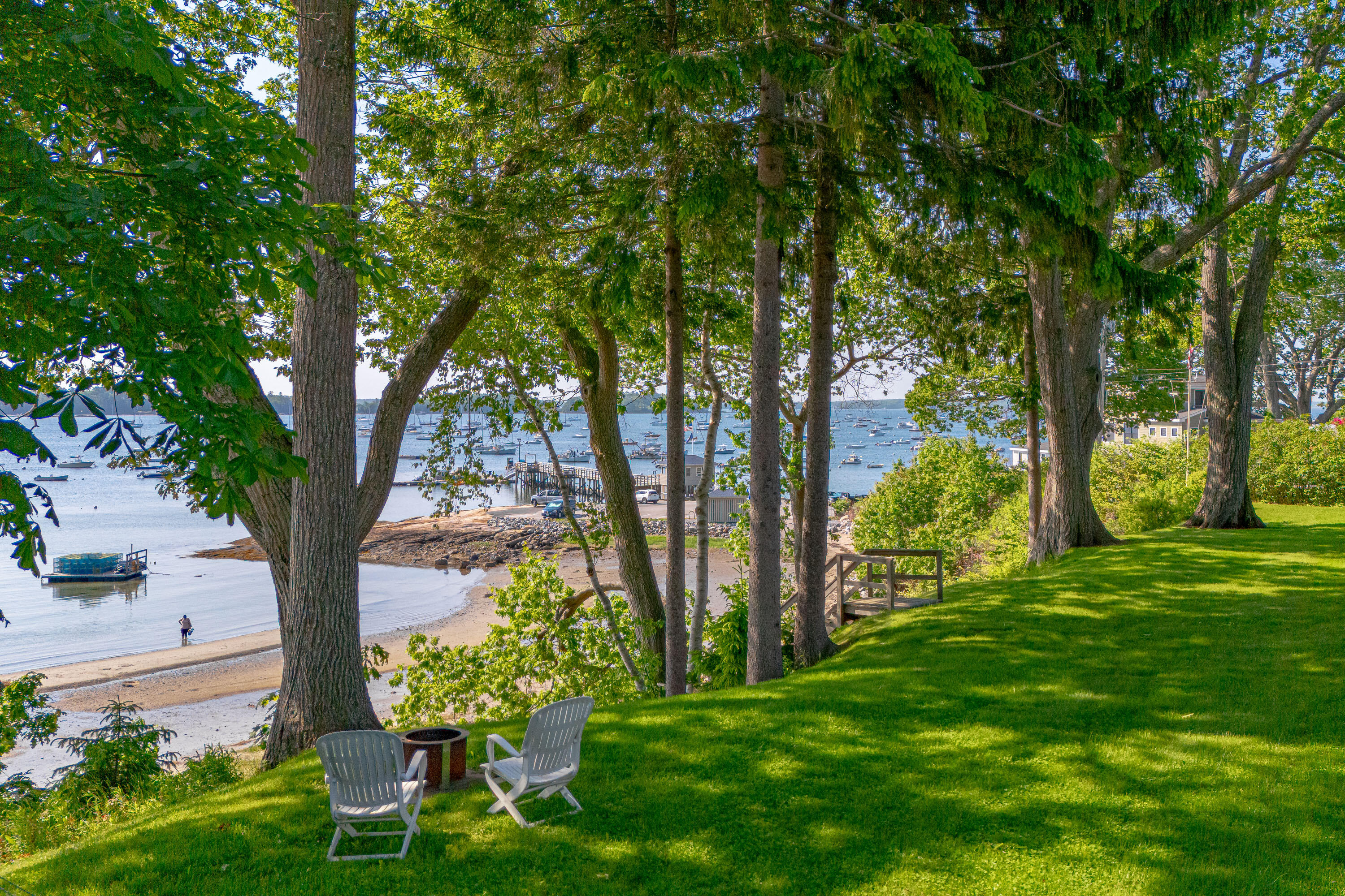 24 Town Landing Road