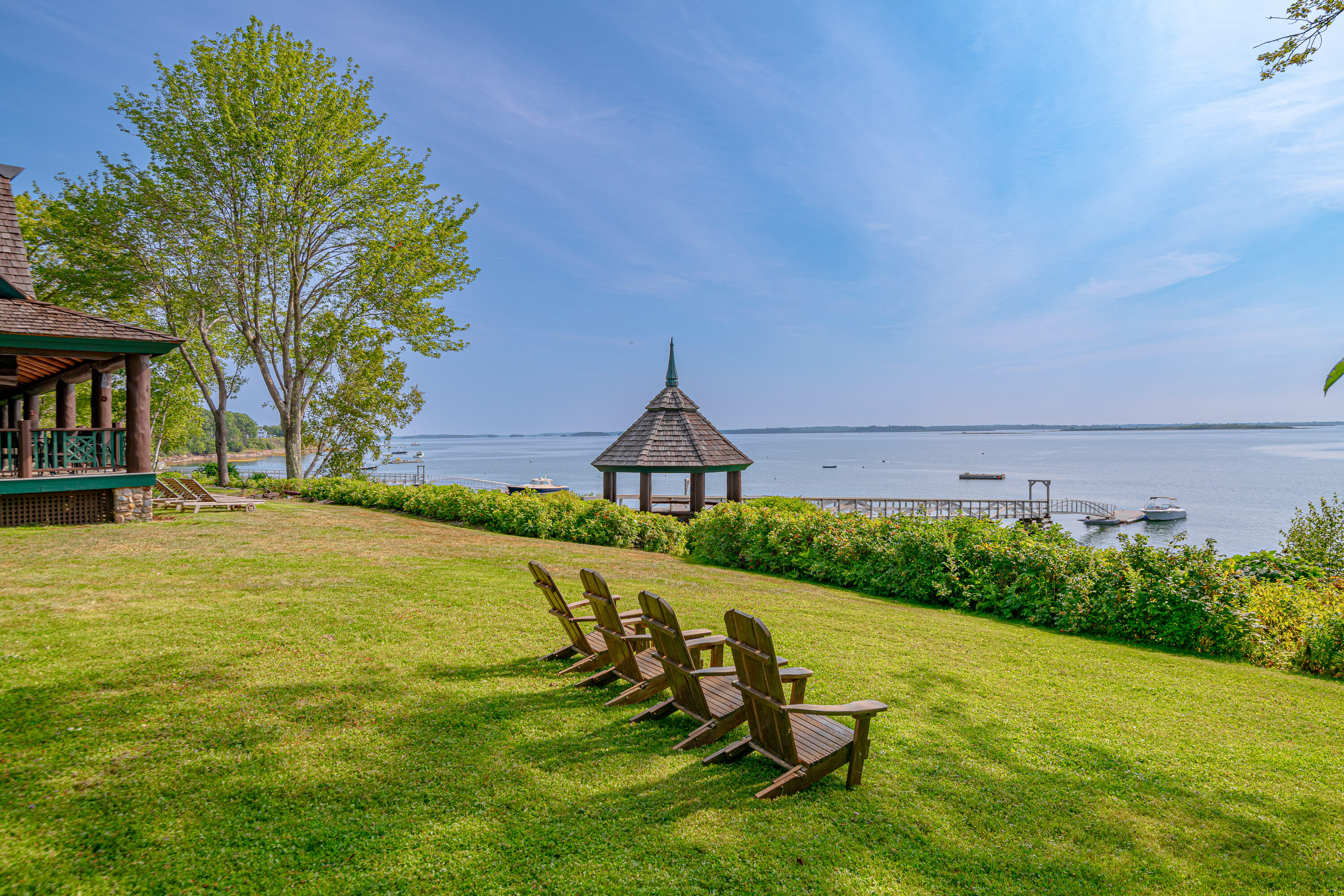 9 Central Landing Road