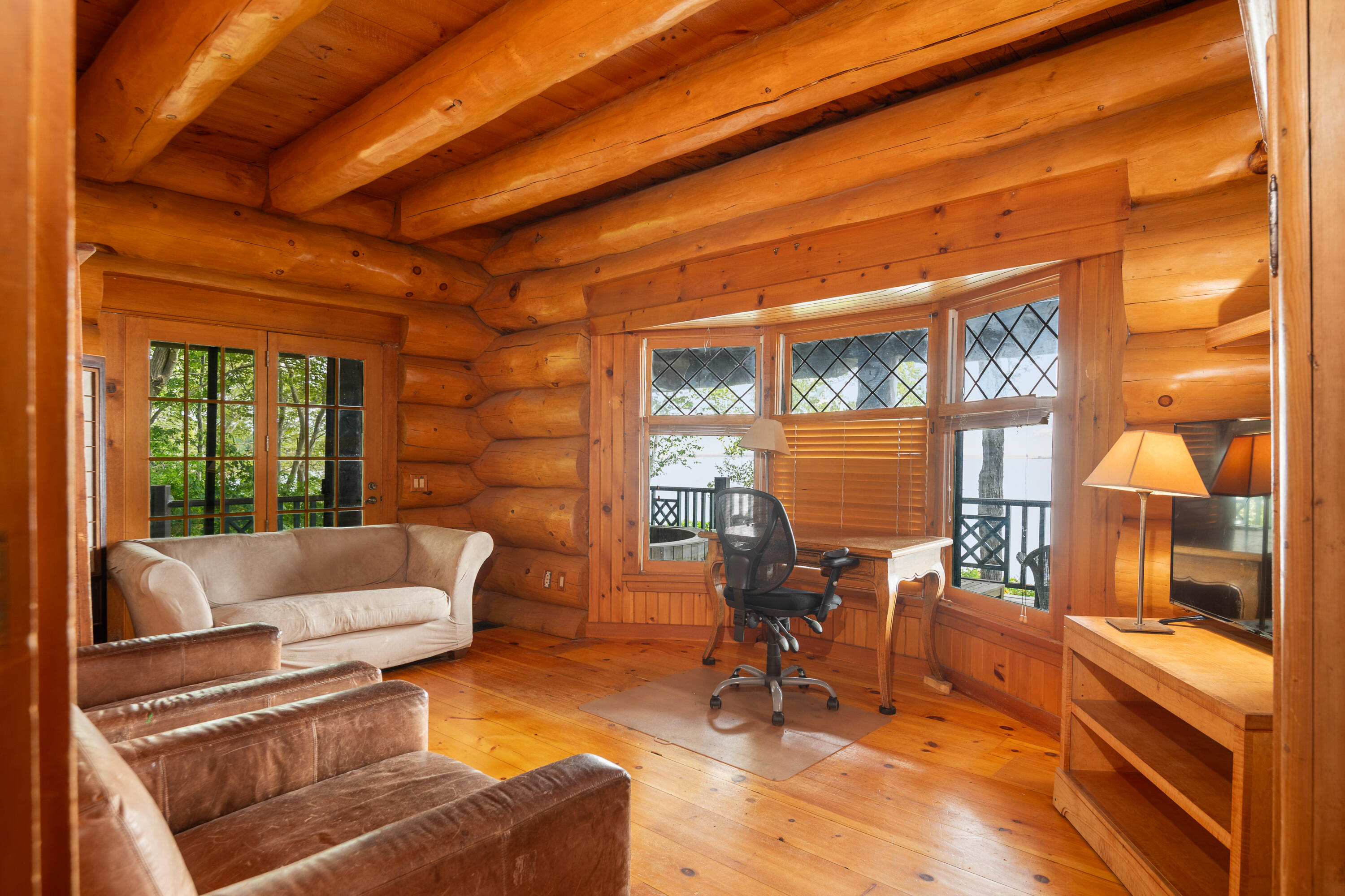 9 Central Landing Road