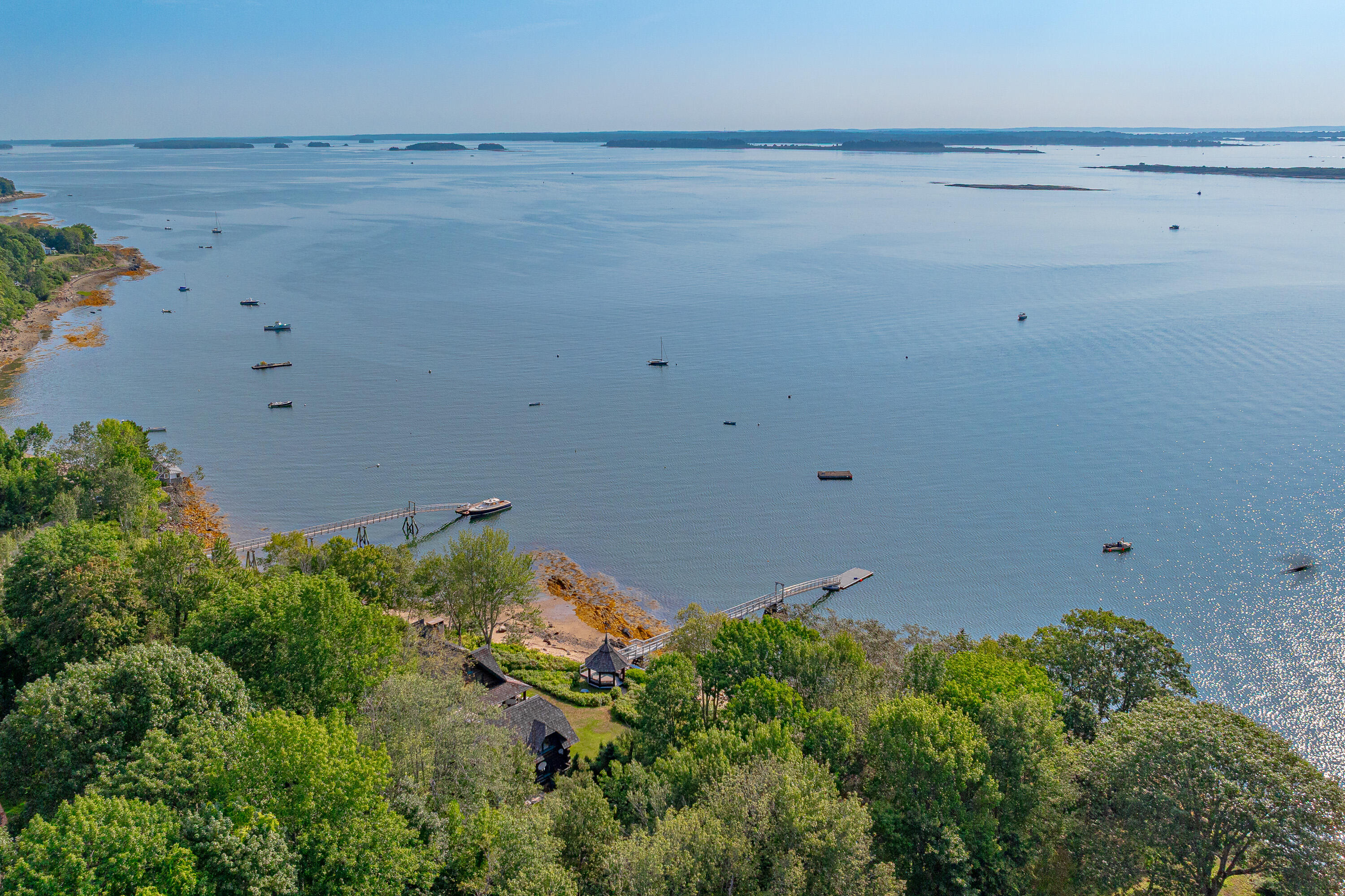 9 Central Landing Road