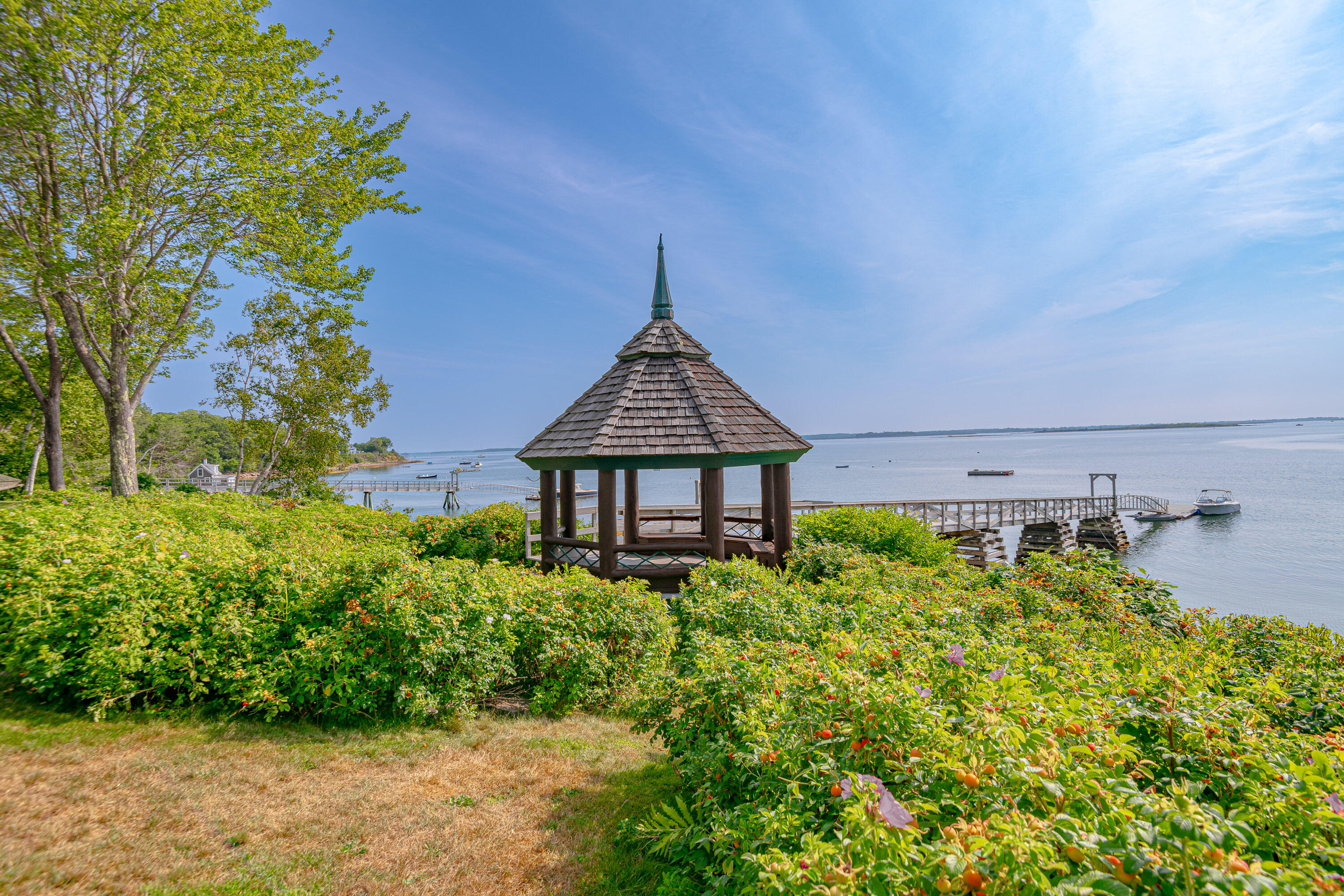 9 Central Landing Road