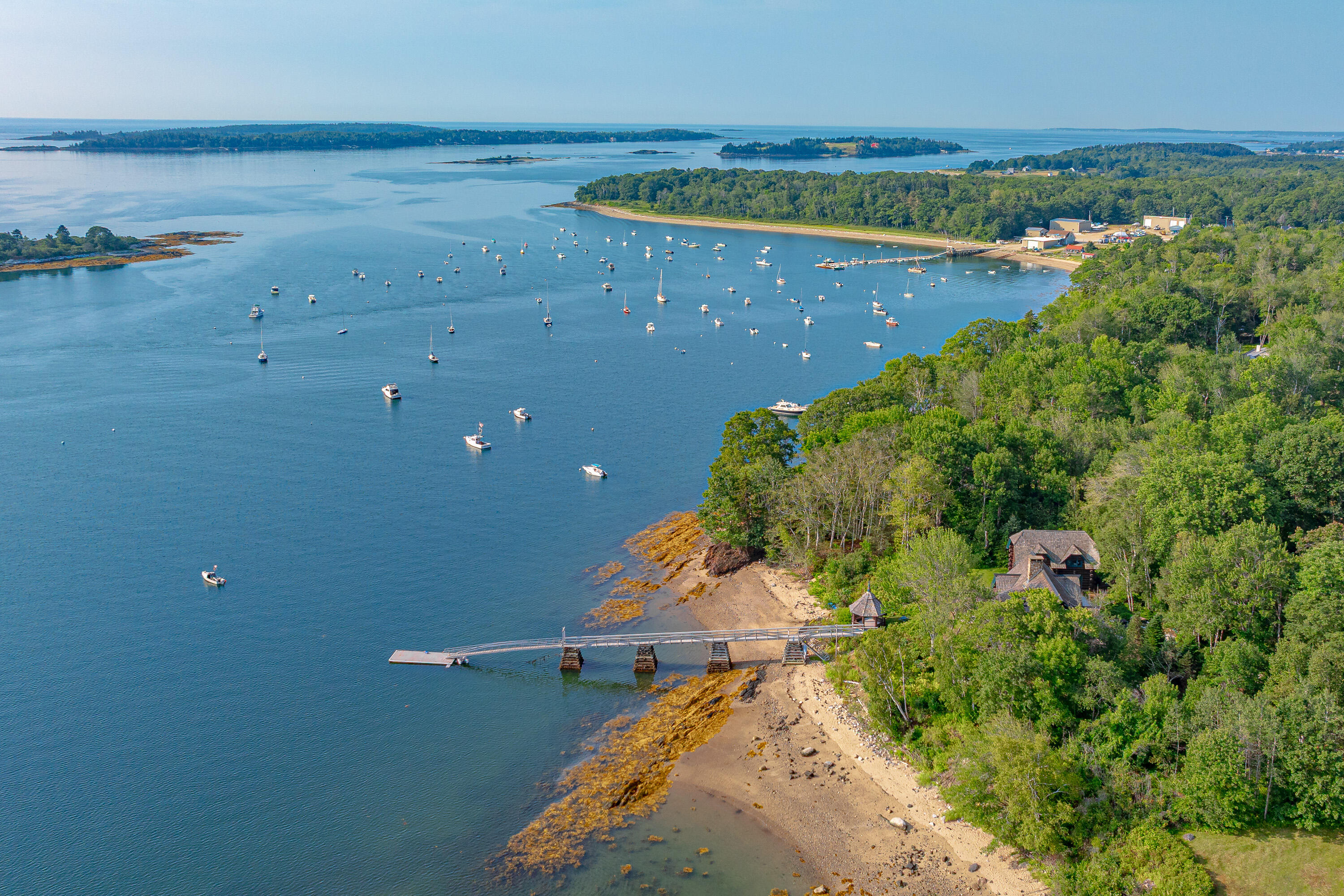 9 Central Landing Road