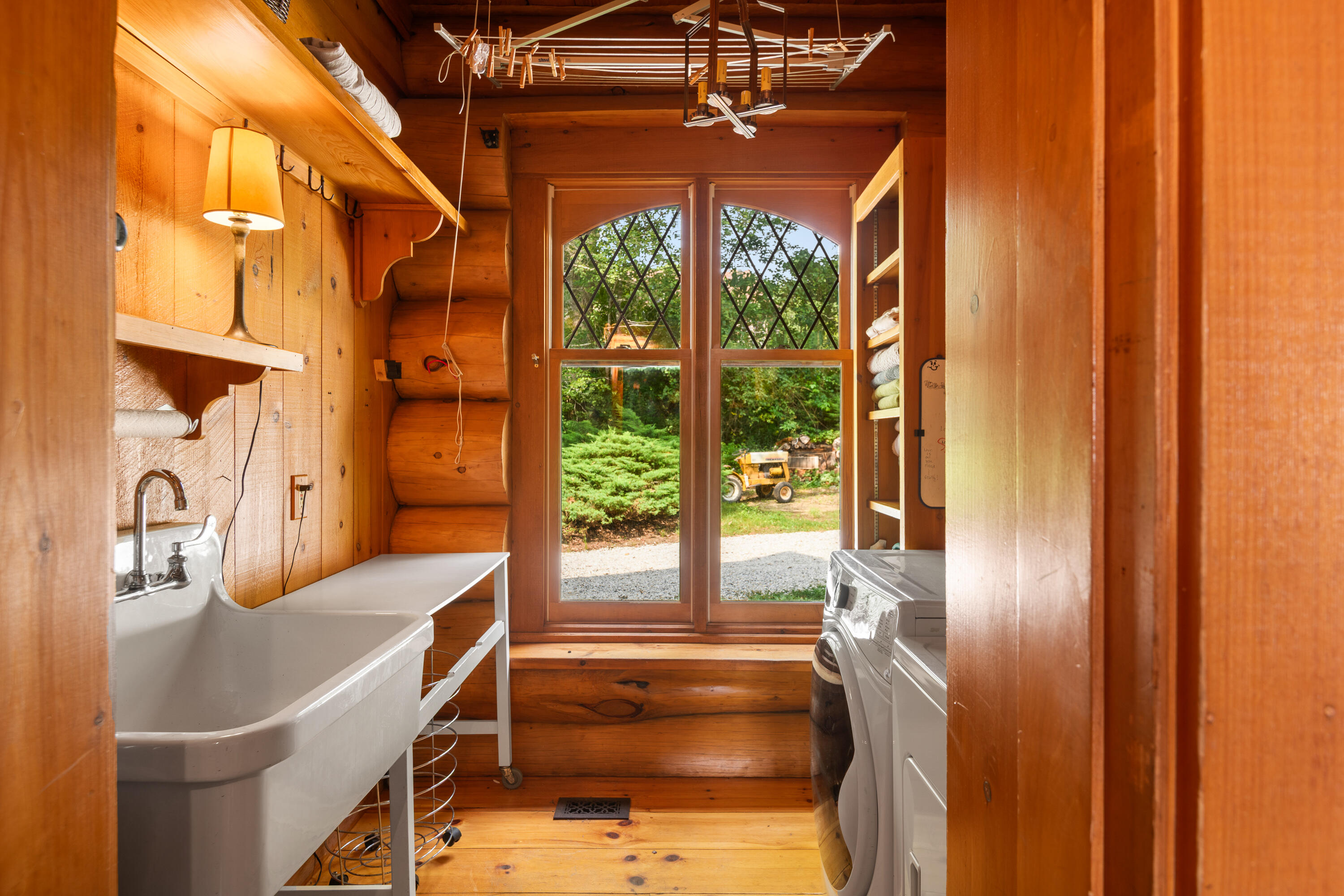 9 Central Landing Road