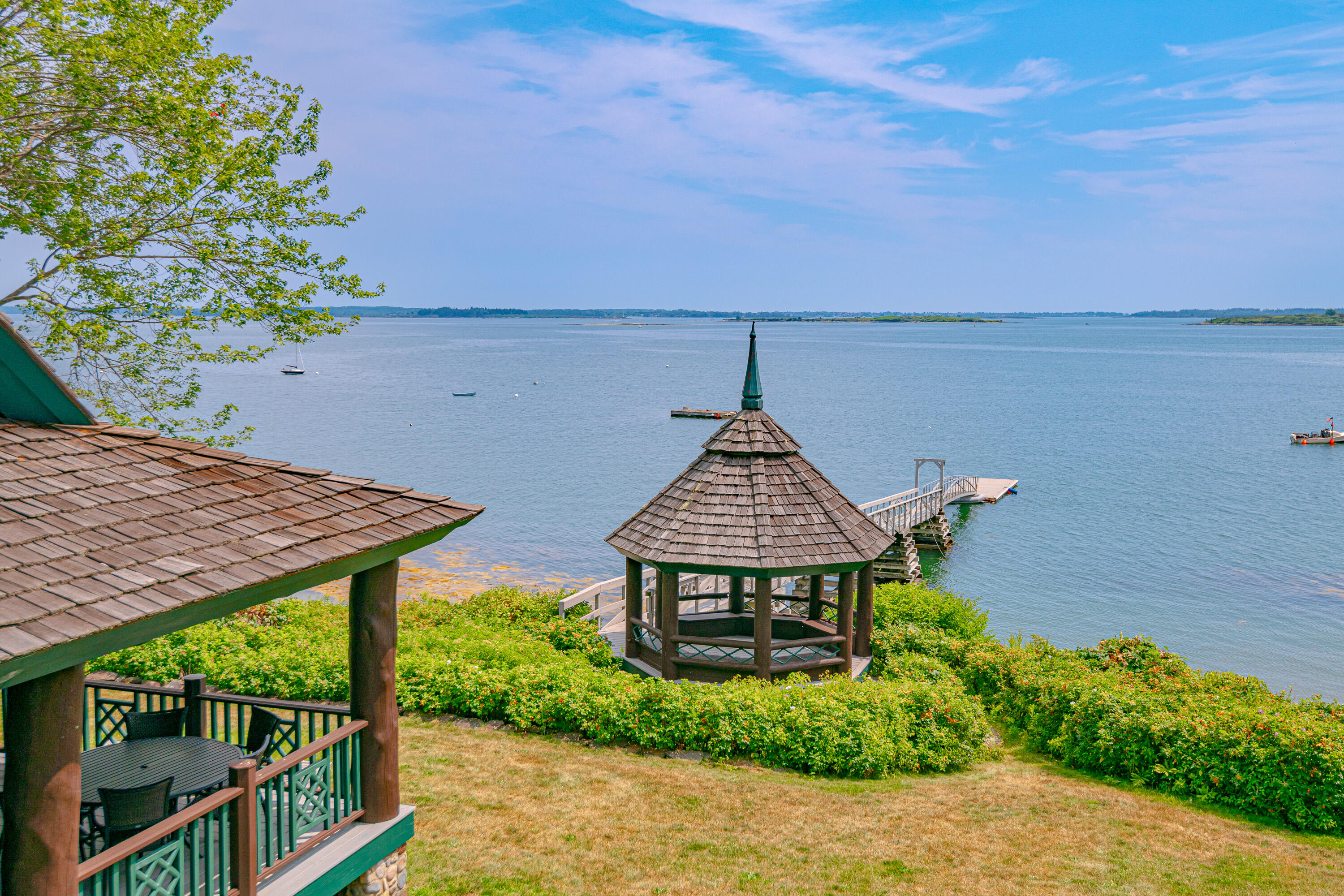 9 Central Landing Road