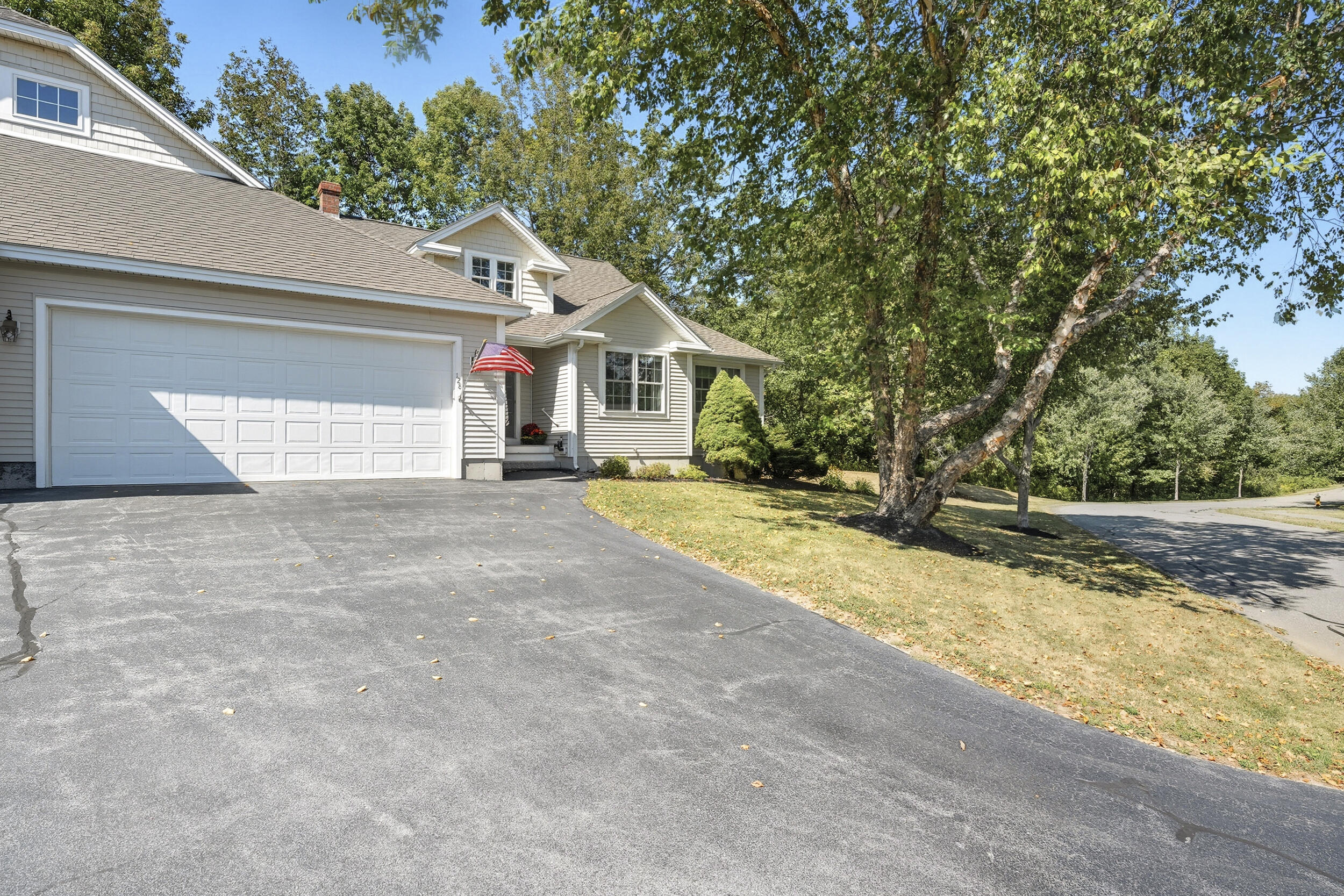 128 Grandview Drive 8