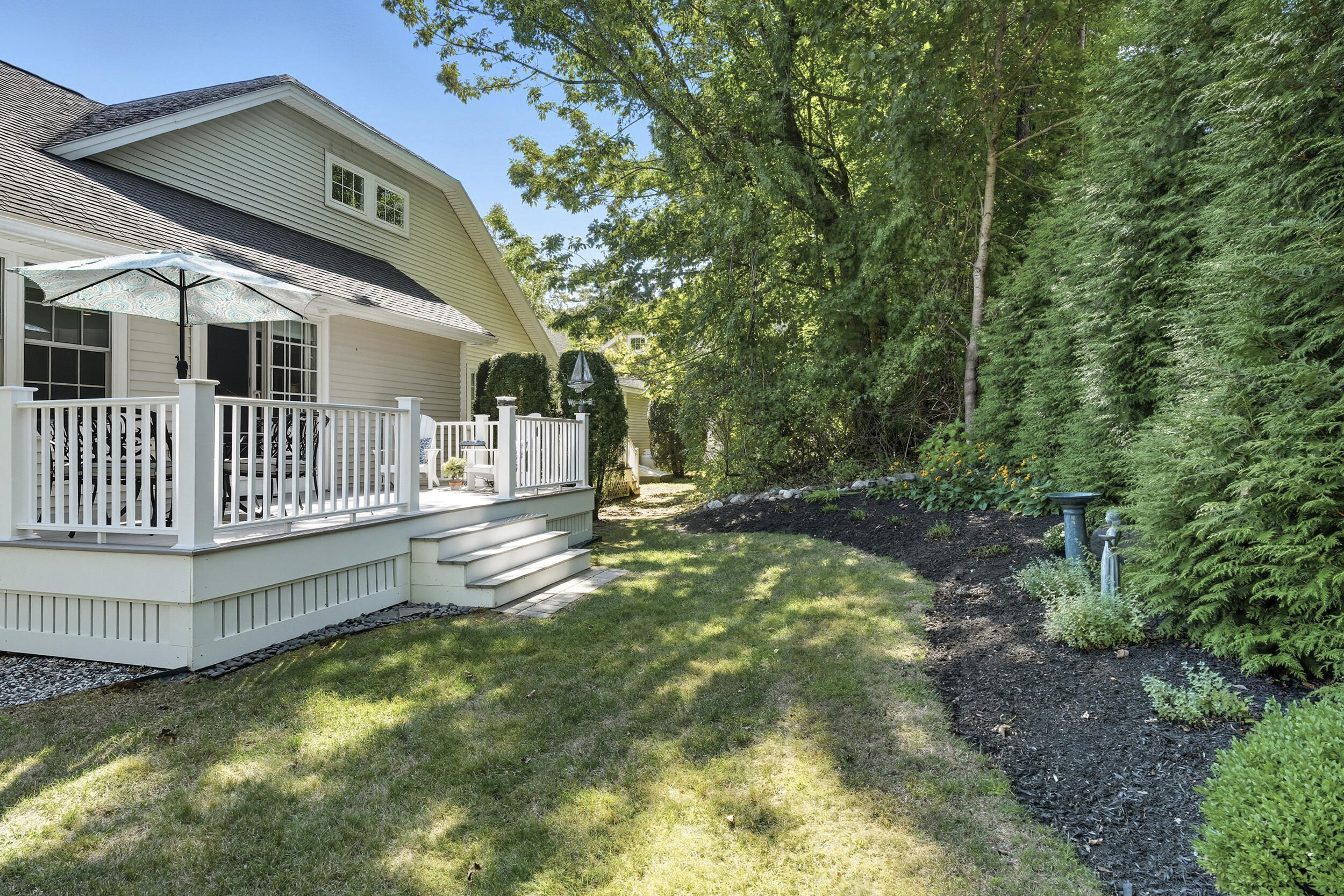 128 Grandview Drive 8