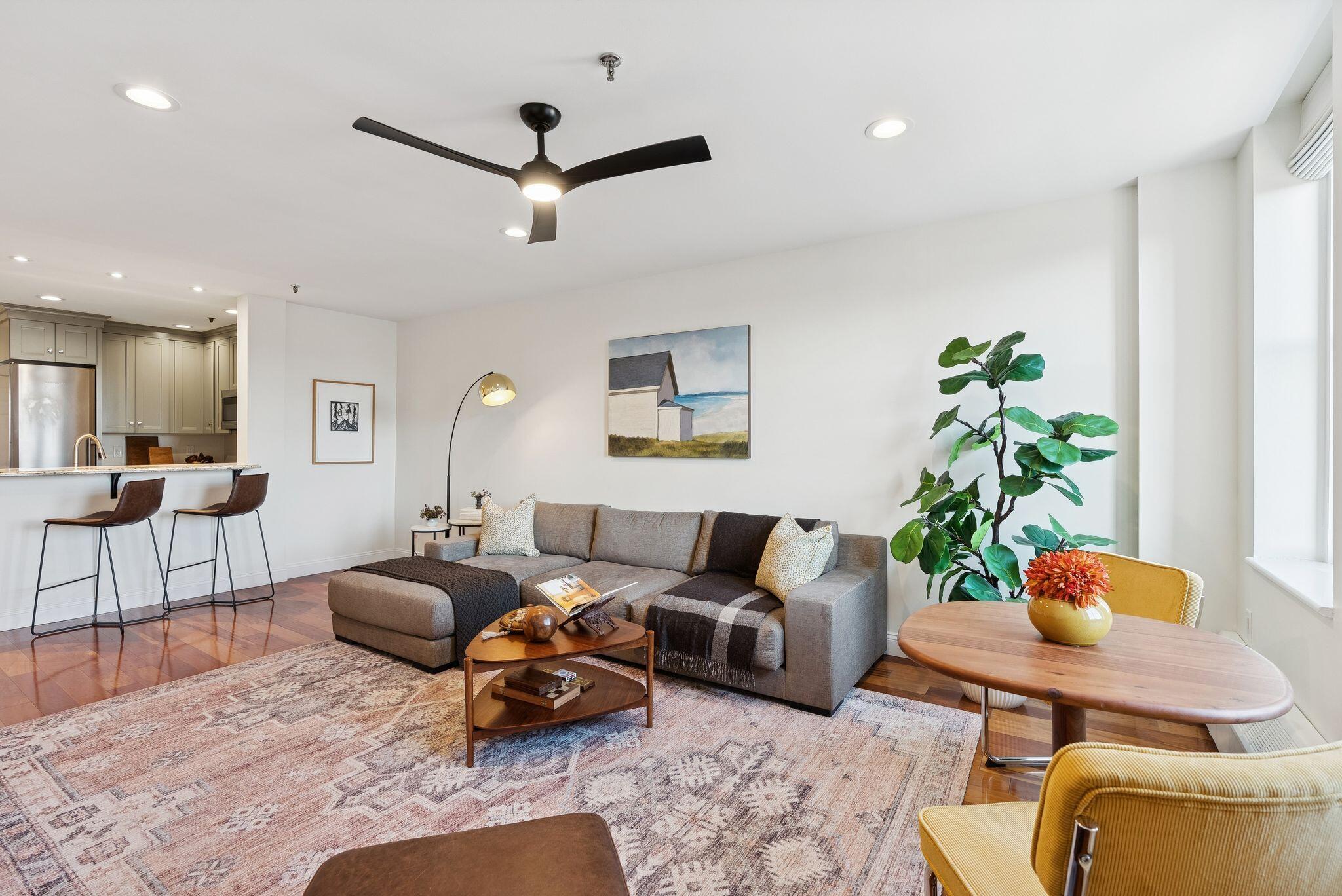 150 Middle Street, 4B