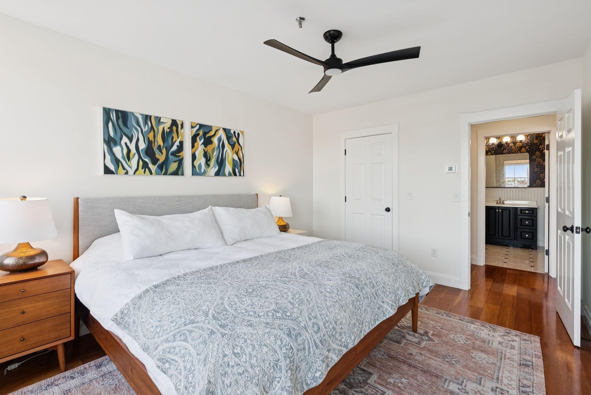 150 Middle Street, 4B