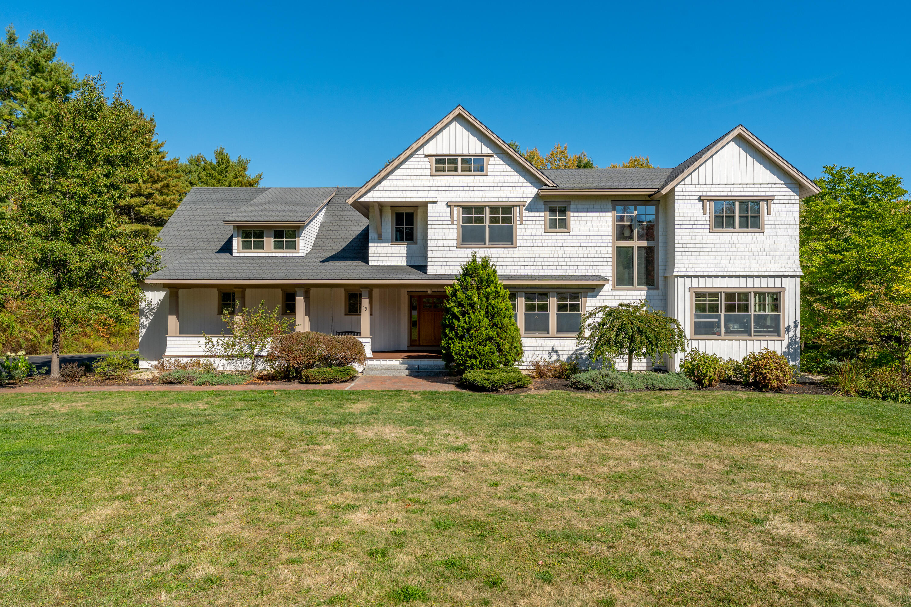 15 Maple Street