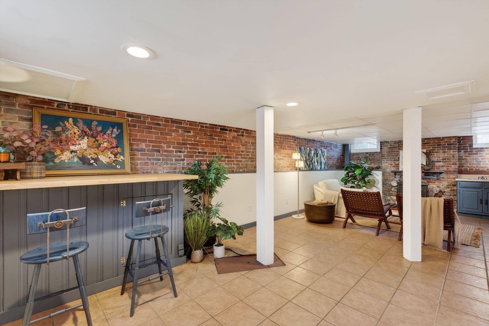 263 Brighton Avenue