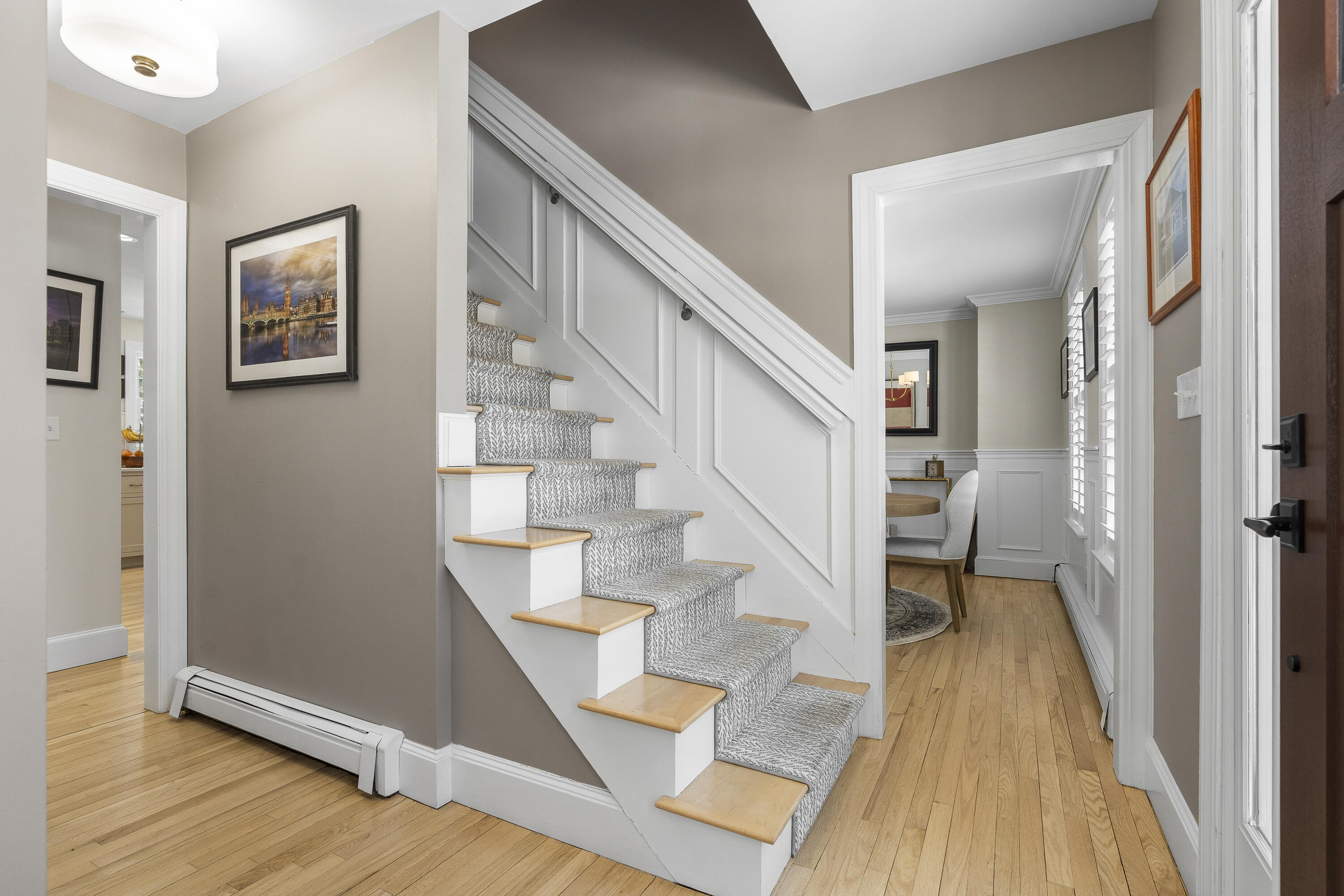 127 Applecrest Drive