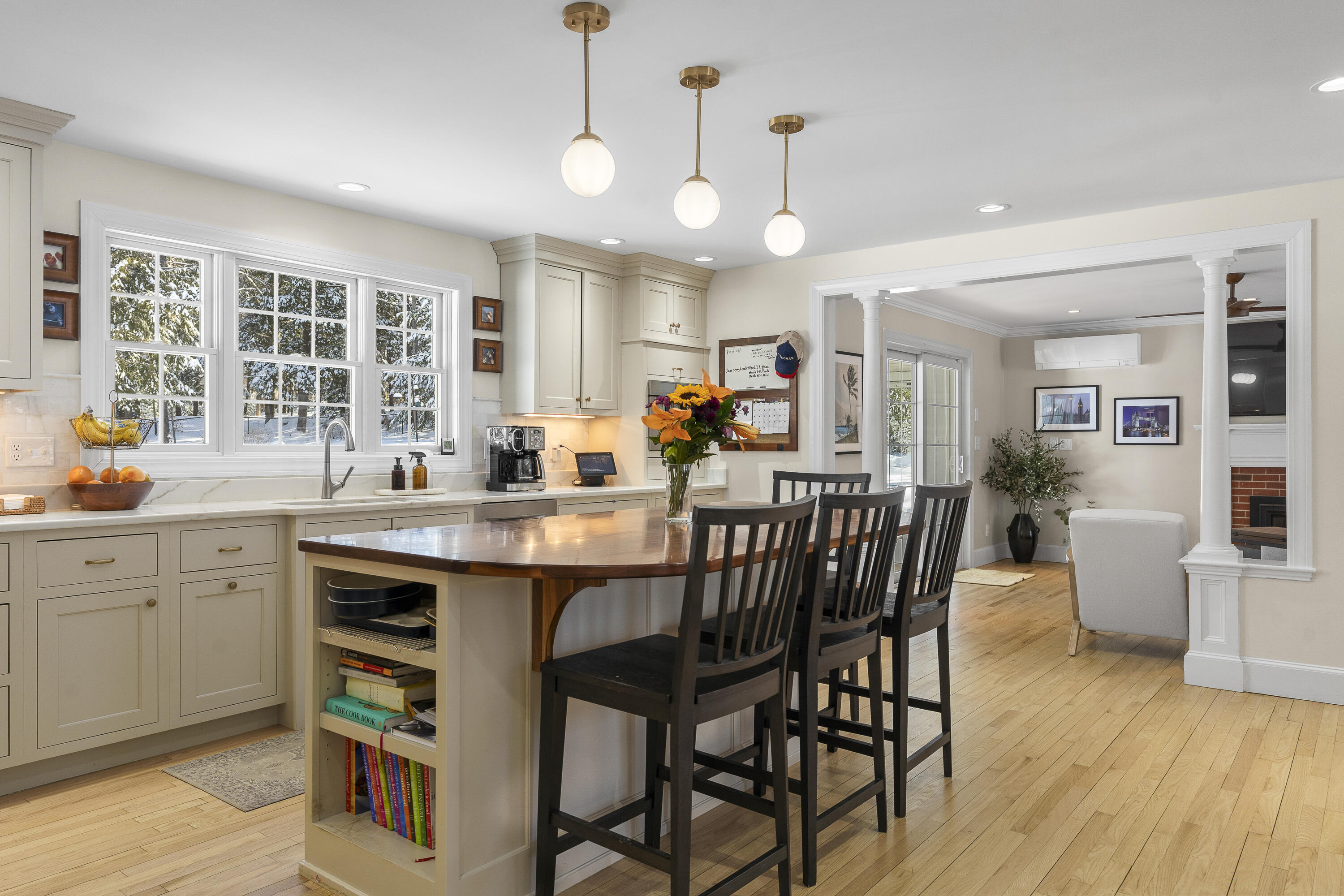 127 Applecrest Drive