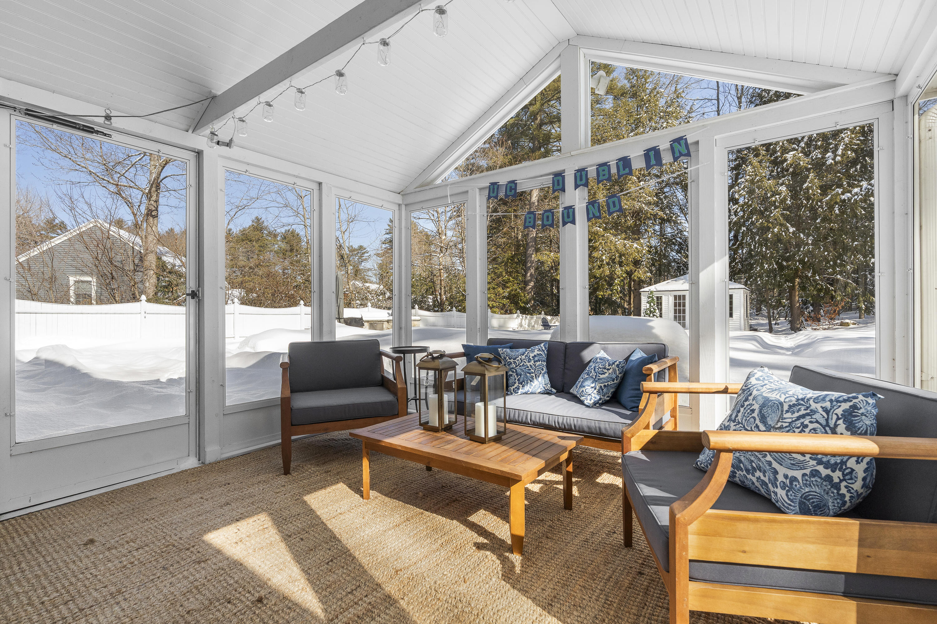 127 Applecrest Drive