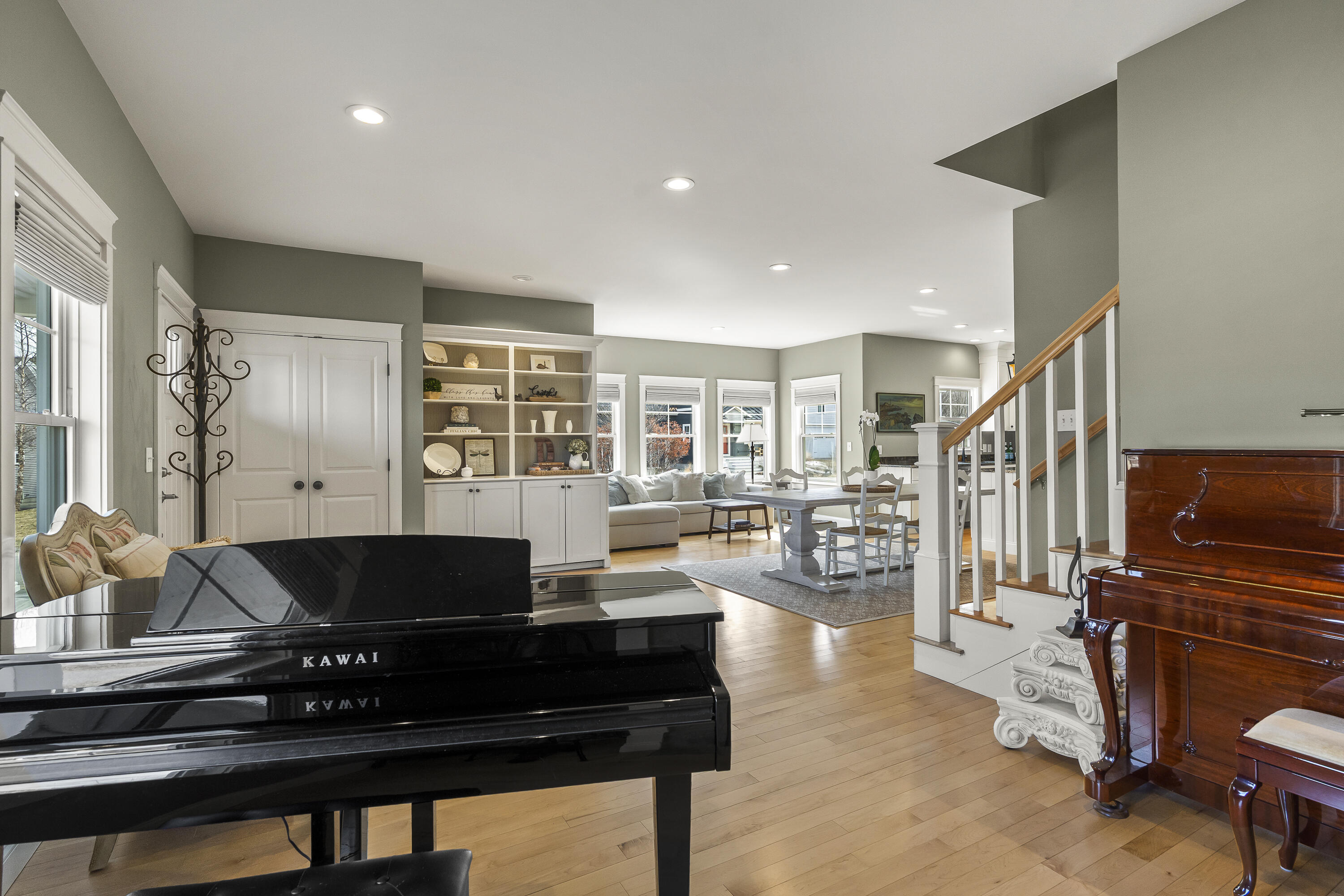 2 Franklin Circle