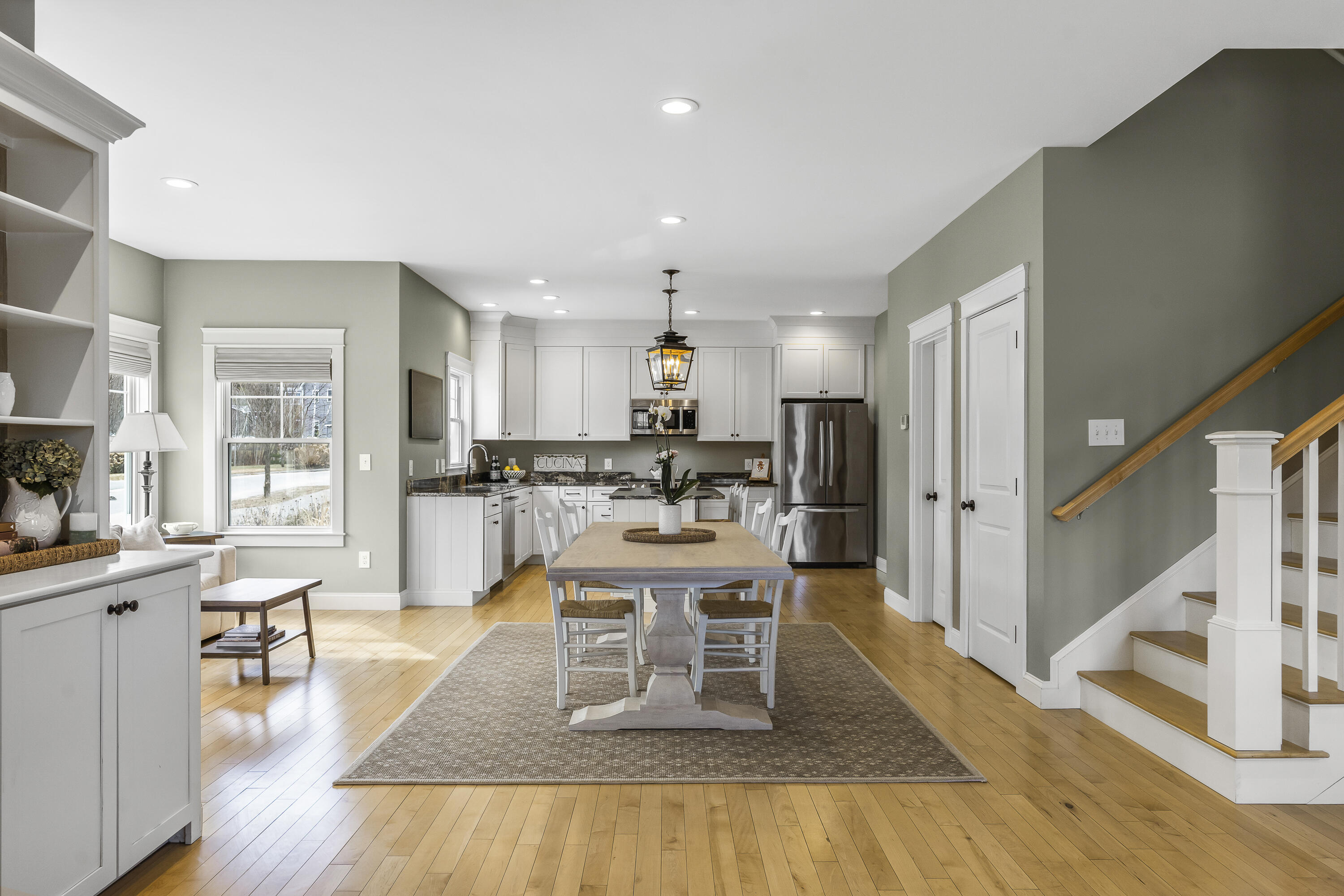 2 Franklin Circle