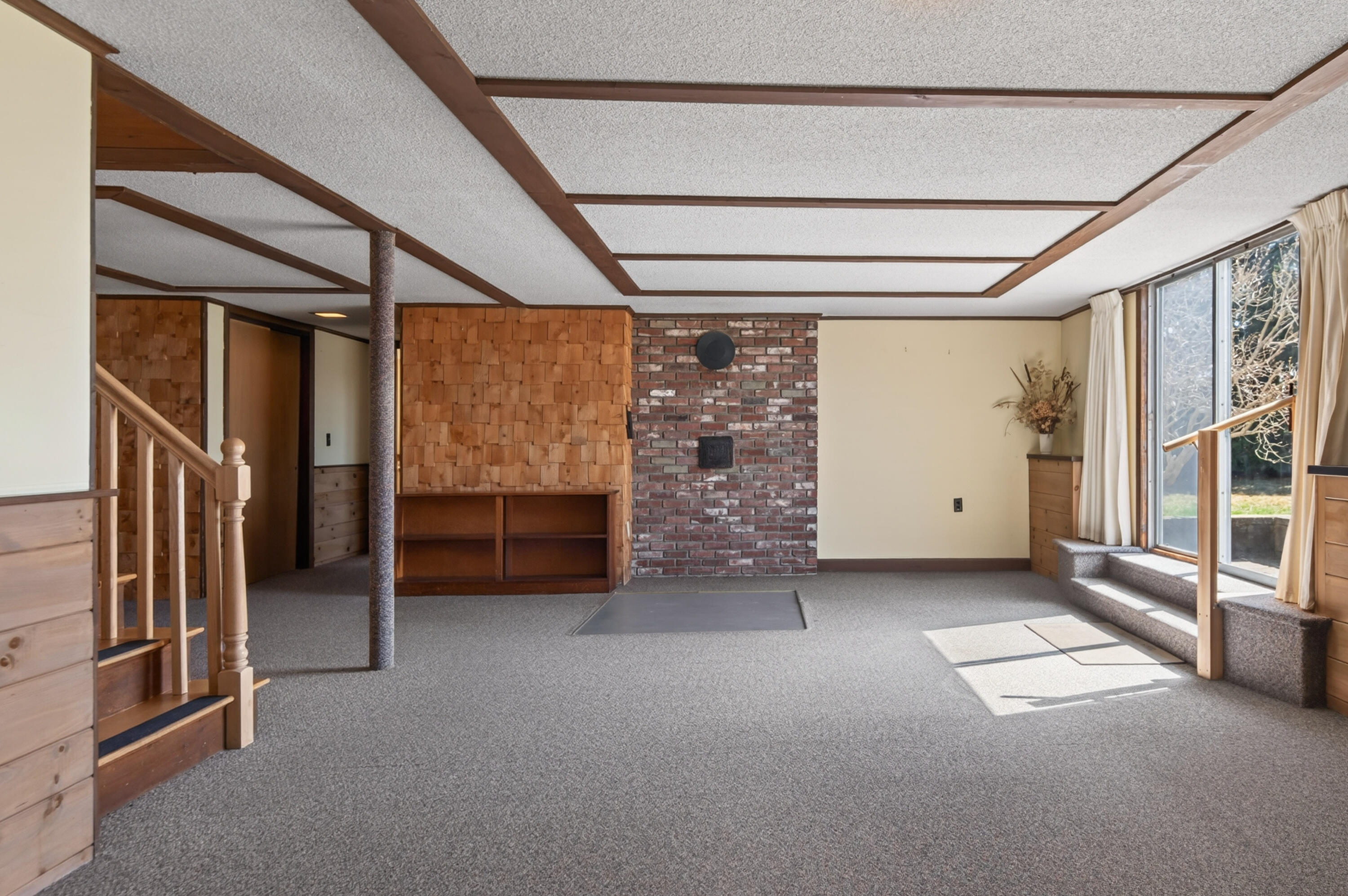 32 Bowery Beach Road