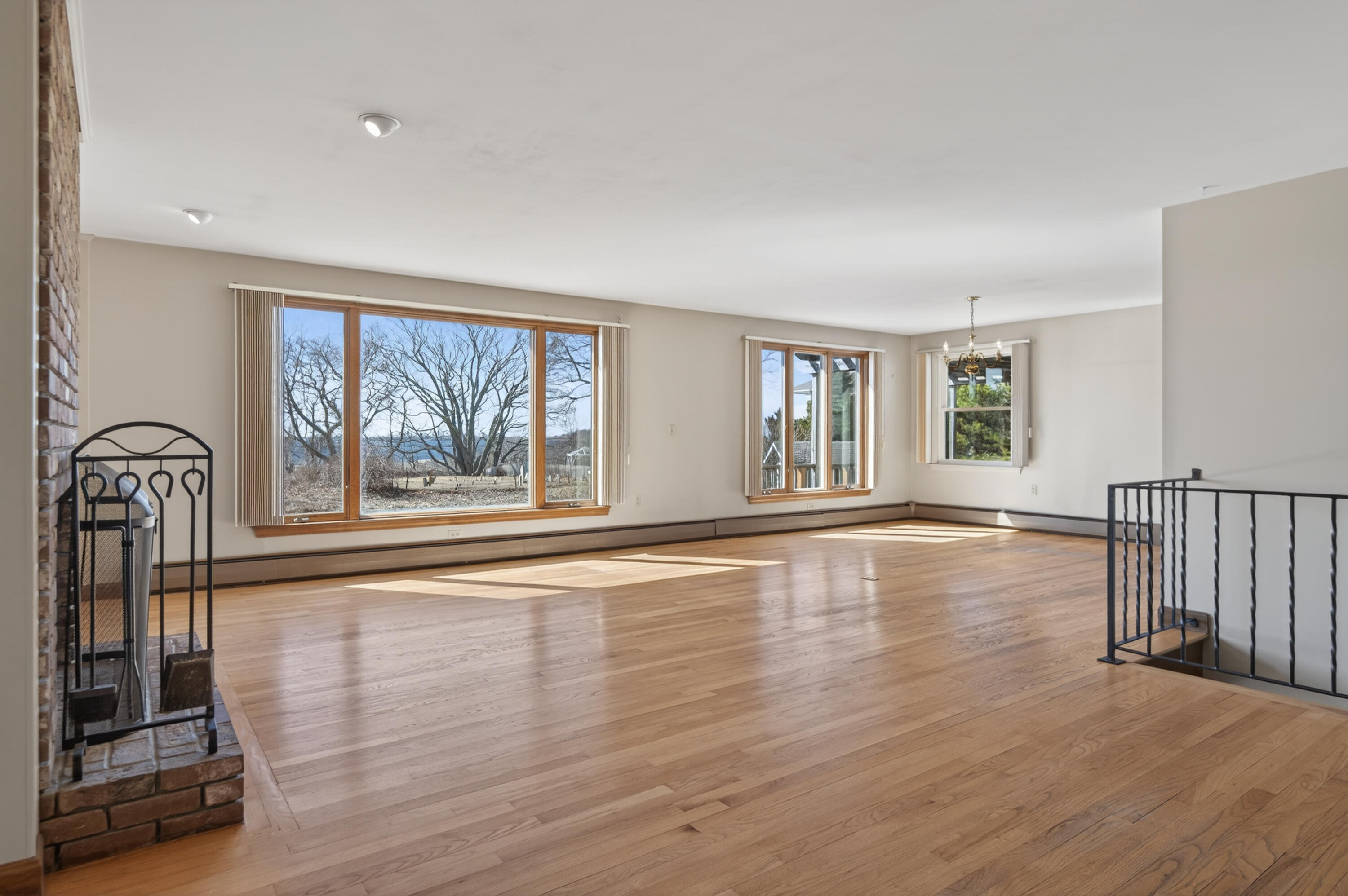 32 Bowery Beach Road