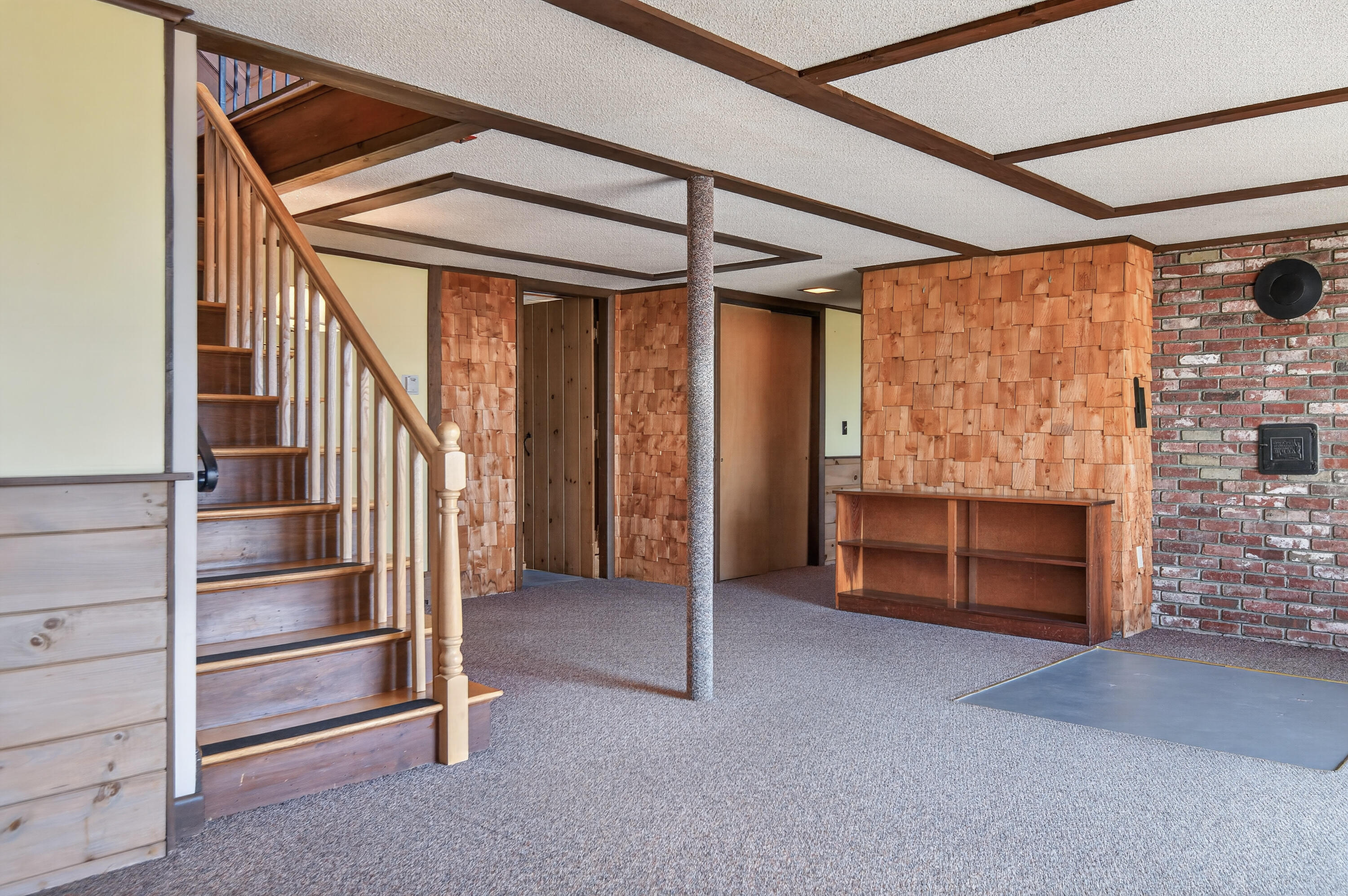 32 Bowery Beach Road