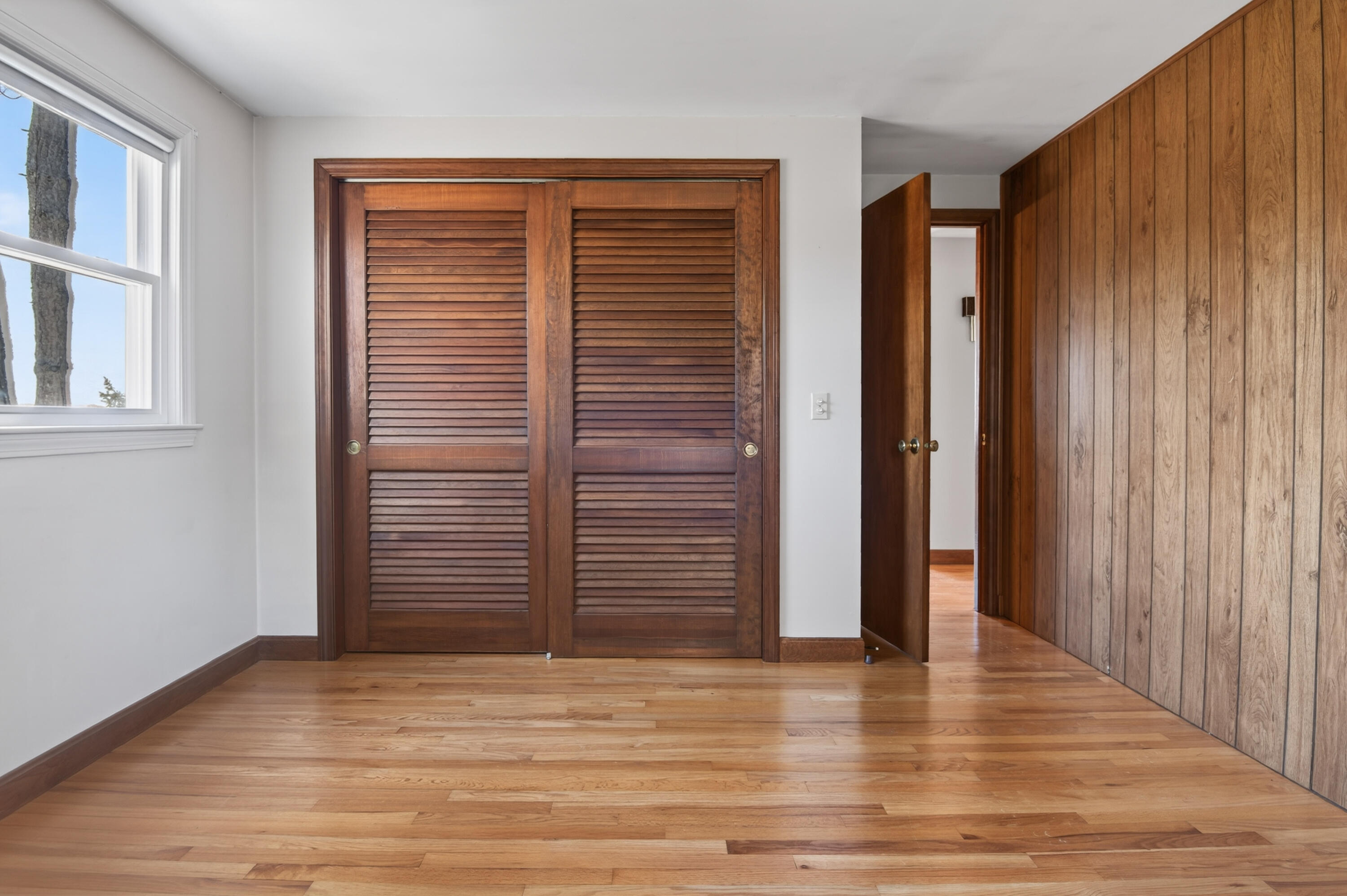 32 Bowery Beach Road