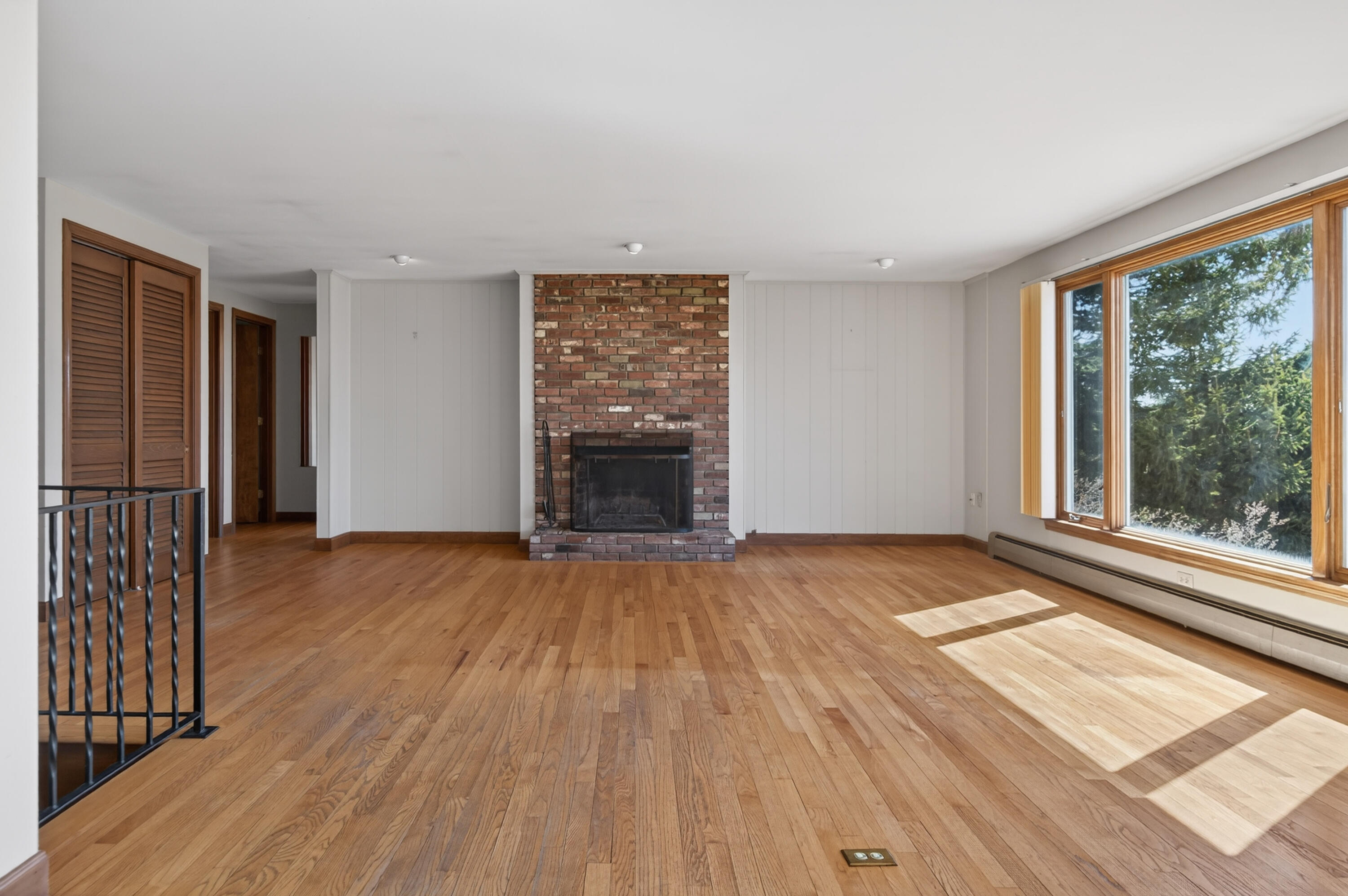 32 Bowery Beach Road