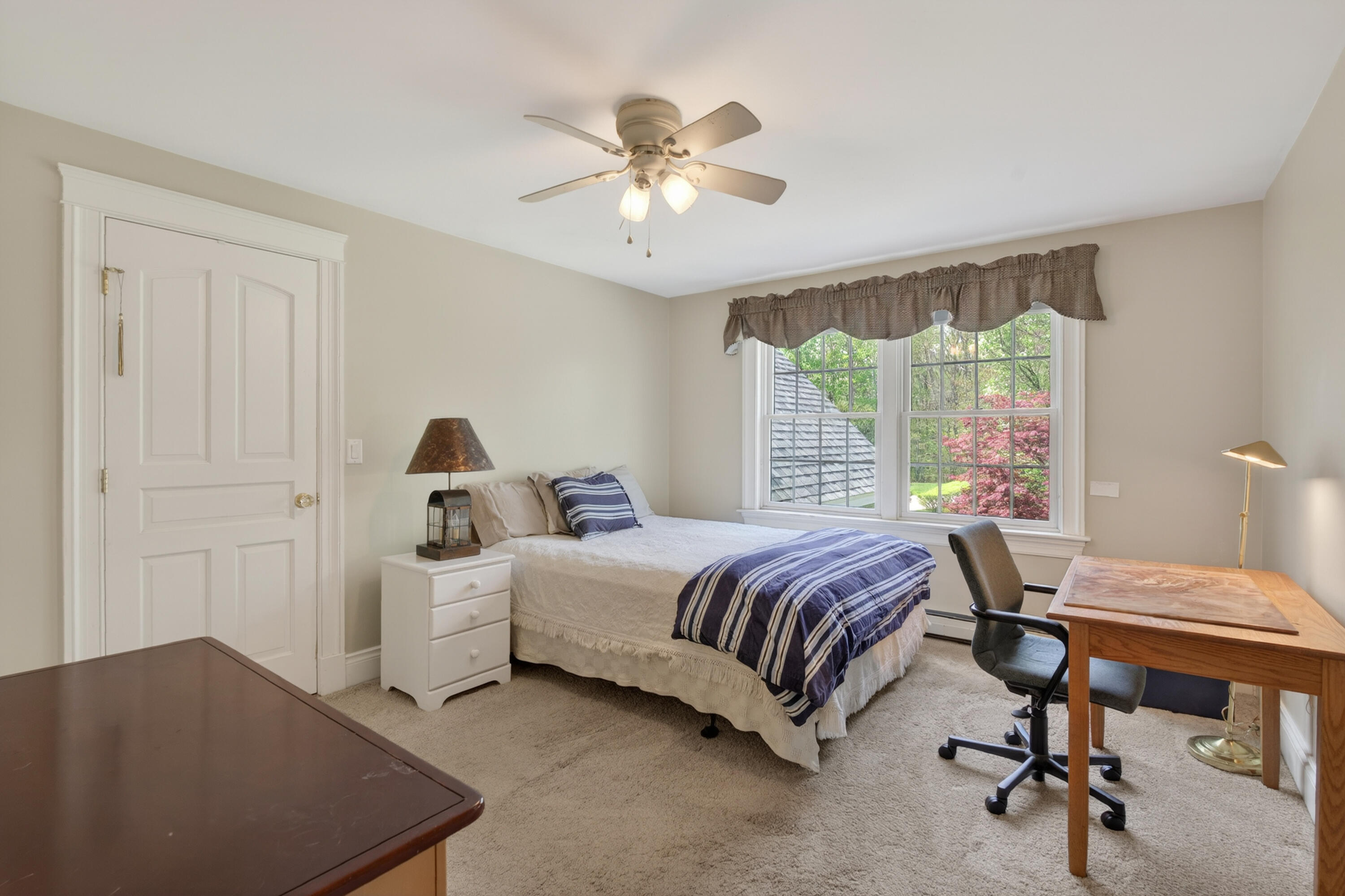 26 Veronica Lane