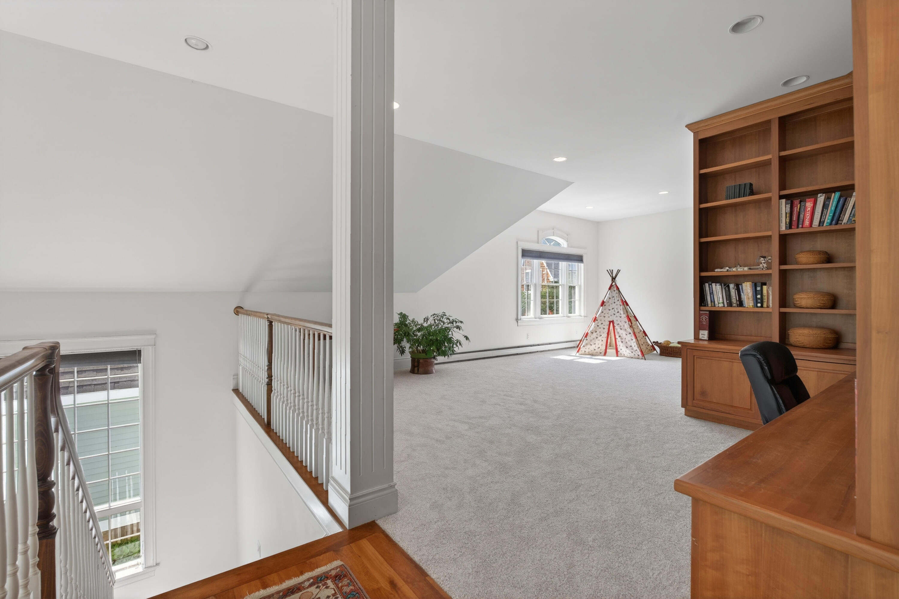 26 Veronica Lane