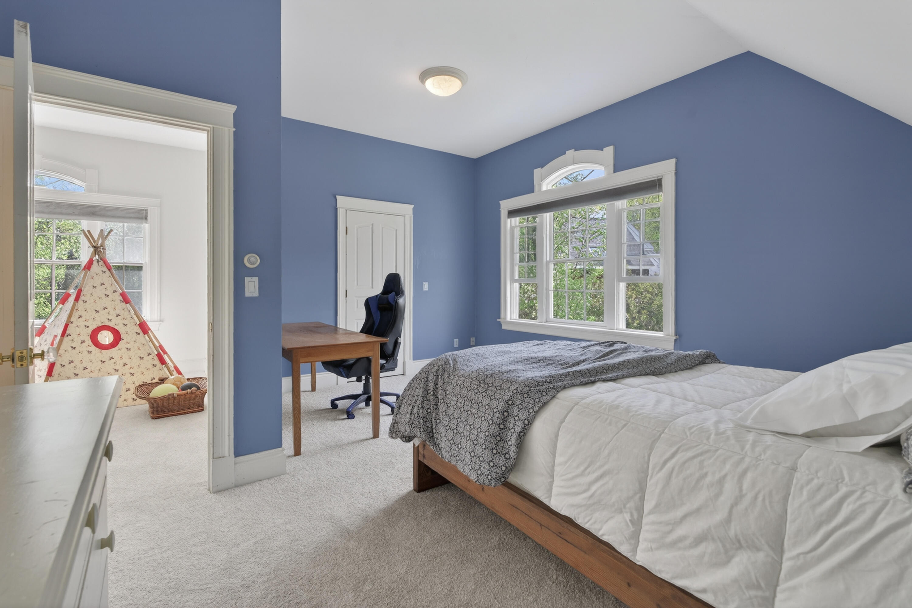 26 Veronica Lane