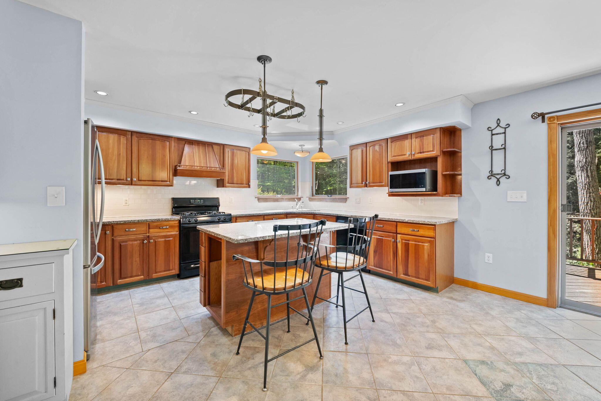 12 Granite Ridge Road