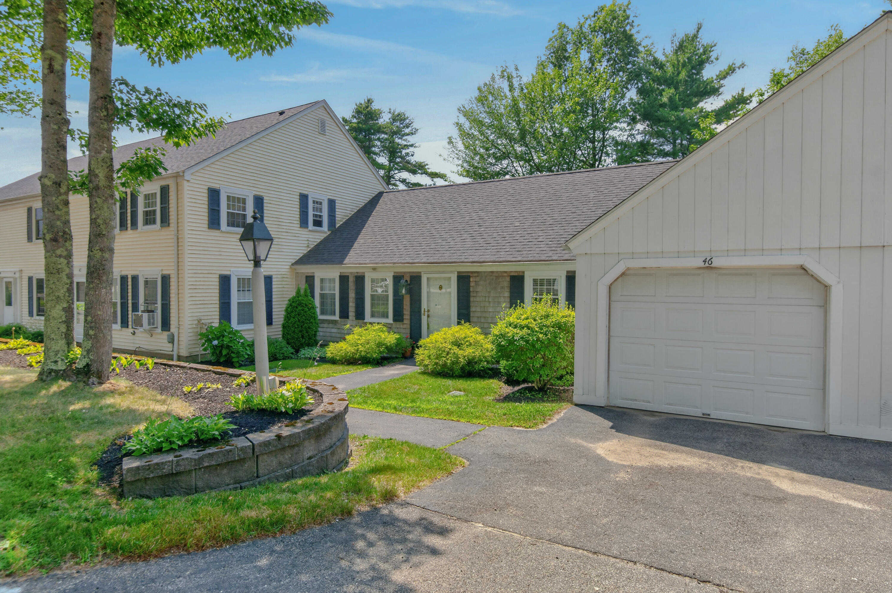 46 Colonial Village 46
