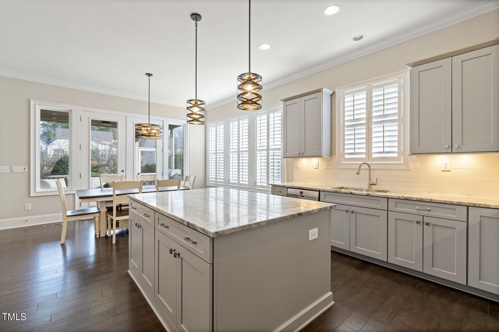 3009 Adonis Circle