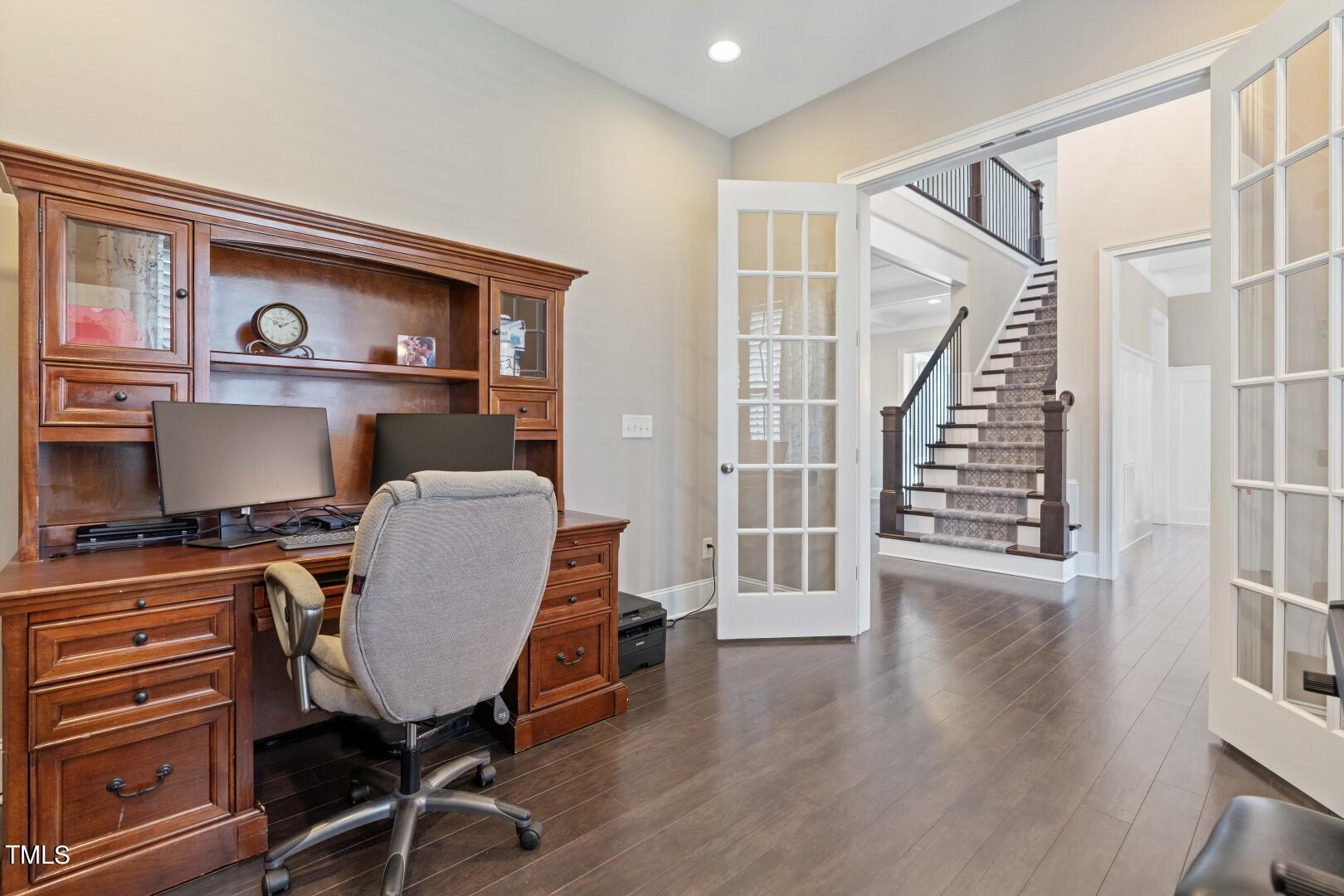 3009 Adonis Circle