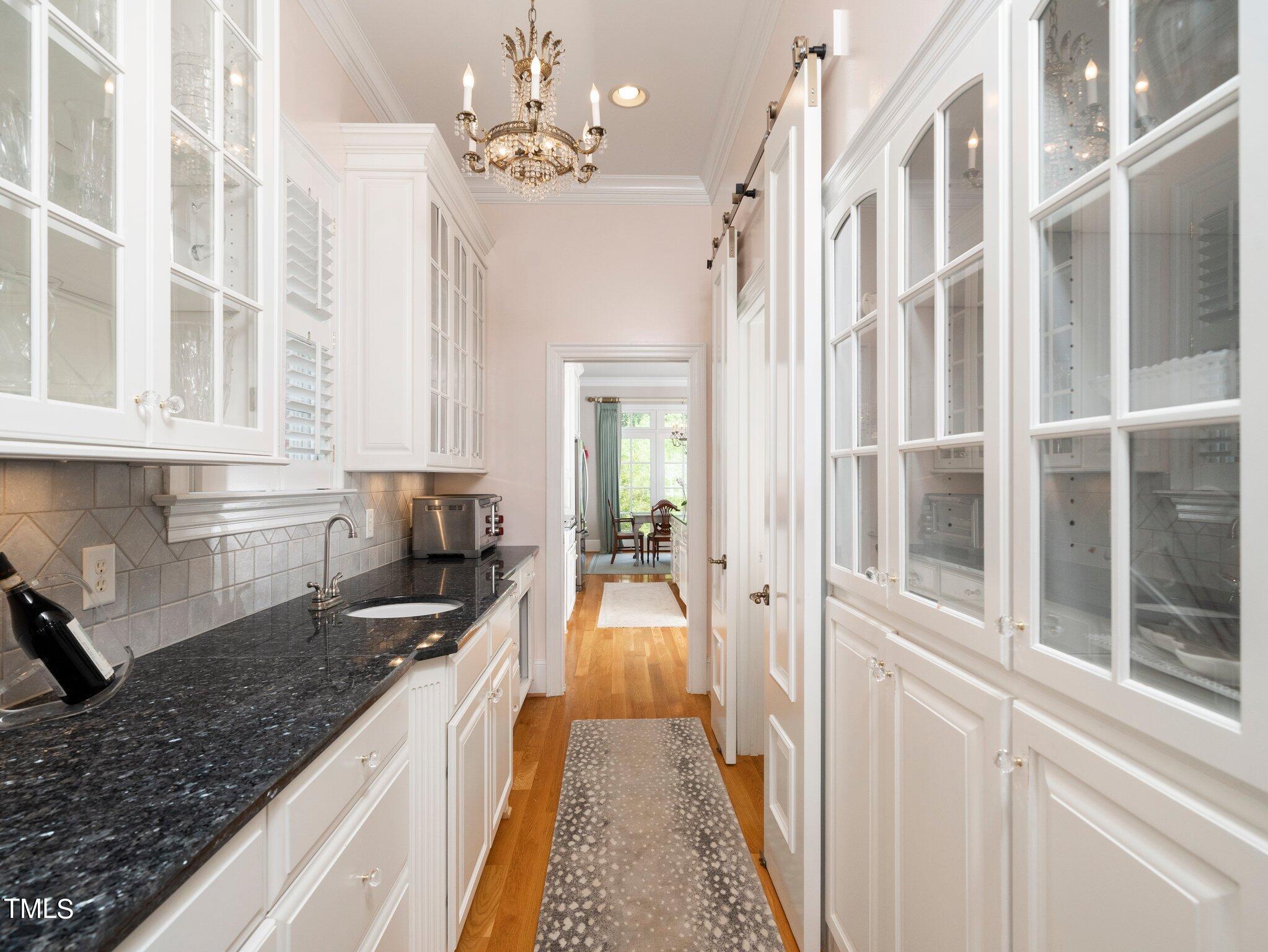 2512 Lewiswood Lane