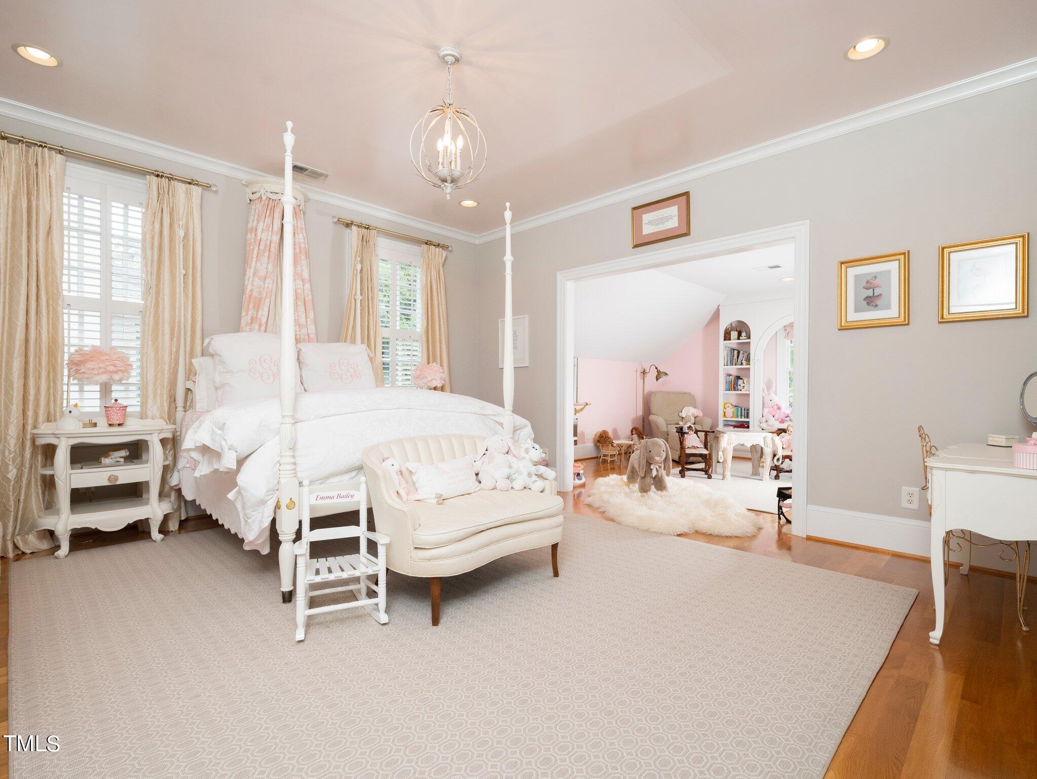 2512 Lewiswood Lane