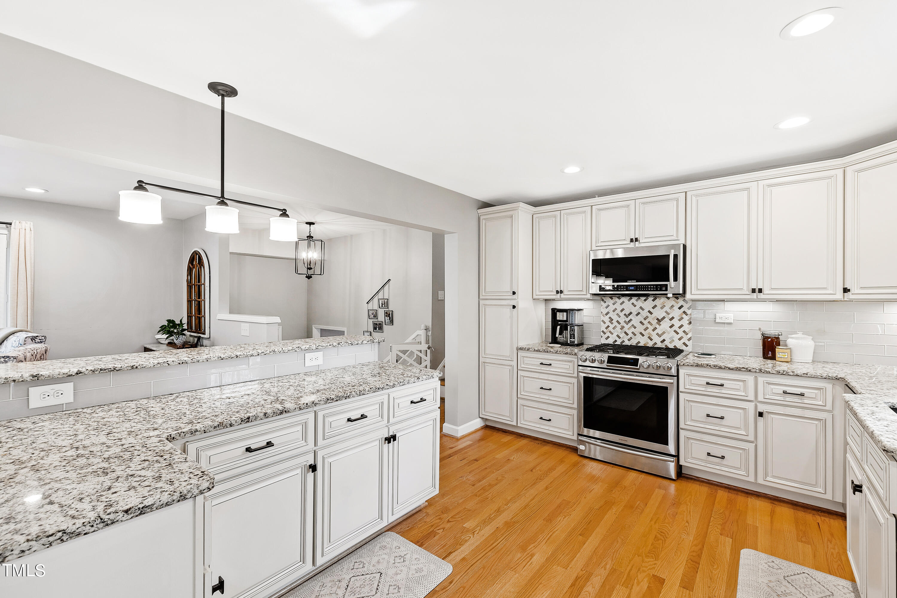 401 N Glen Drive