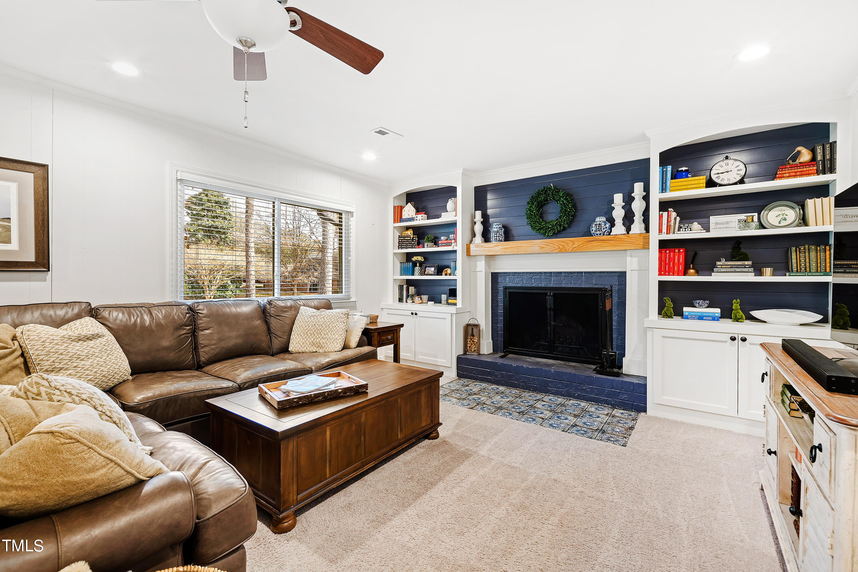 401 N Glen Drive
